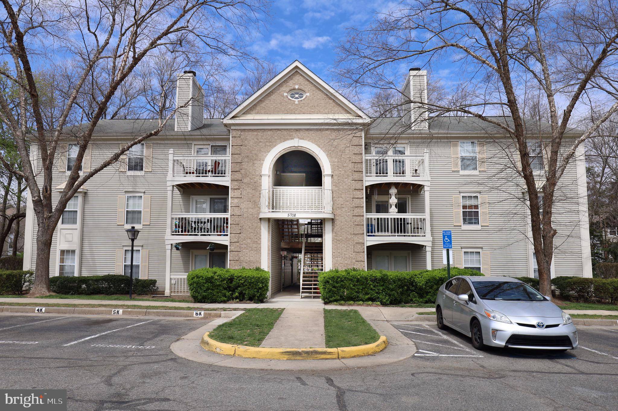 Alexandria, VA 22309,5708 OLDE MILL CT #131