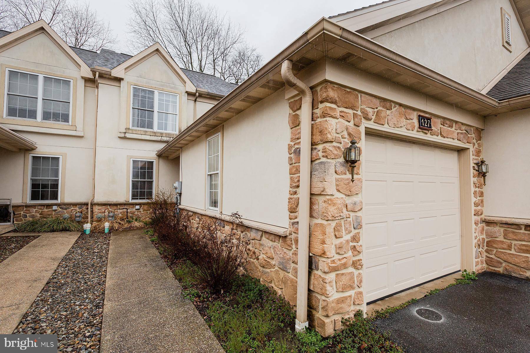 Millersville, PA 17551,127 CREEKGATE CT