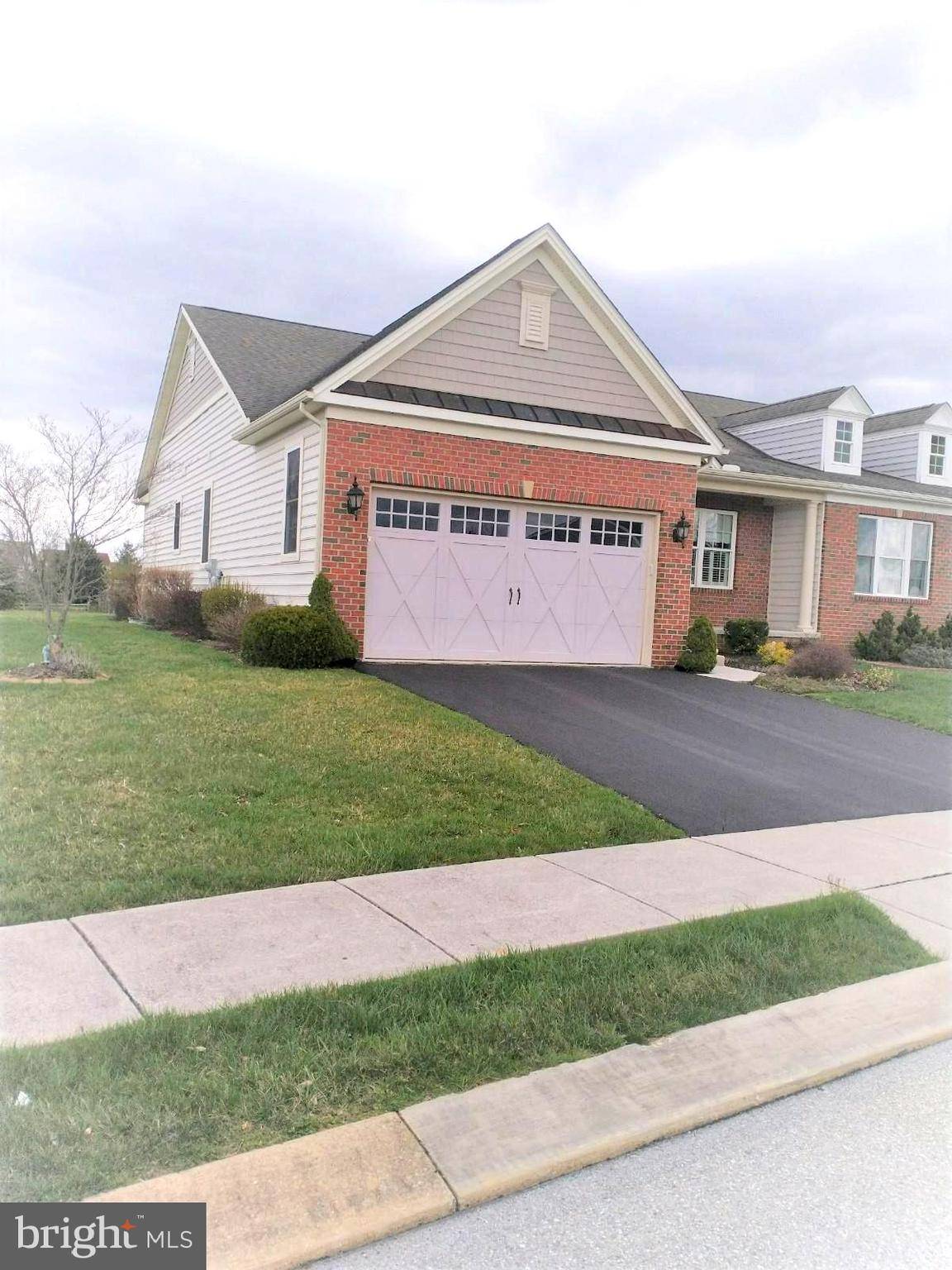 Hanover, PA 17331,172 SAINT MICHAELS WAY