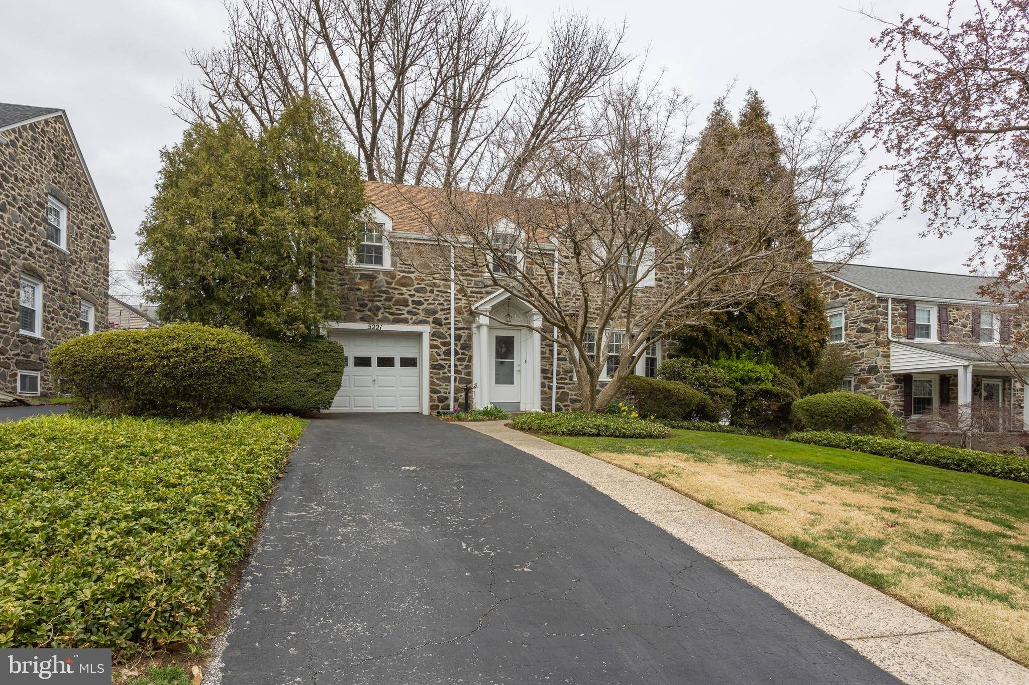 Drexel Hill, PA 19026,5221 OLEANDER RD