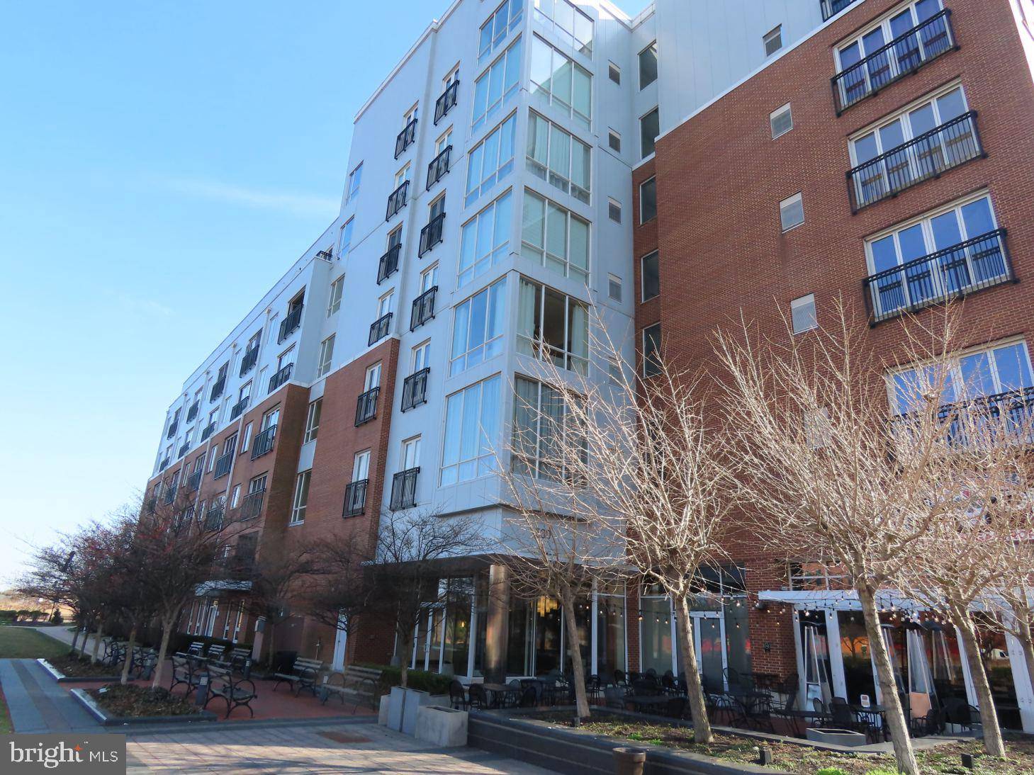 Wilmington, DE 19801,530-UNIT HARLAN BLVD #513