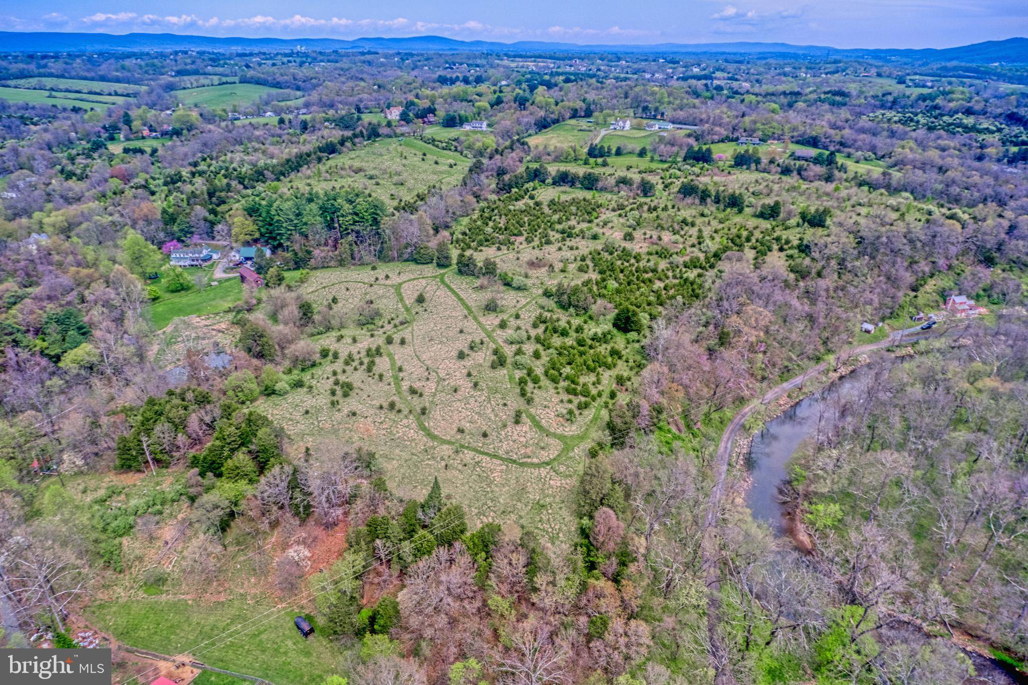 Lovettsville, VA 20180,HIDDEN LANE FARM