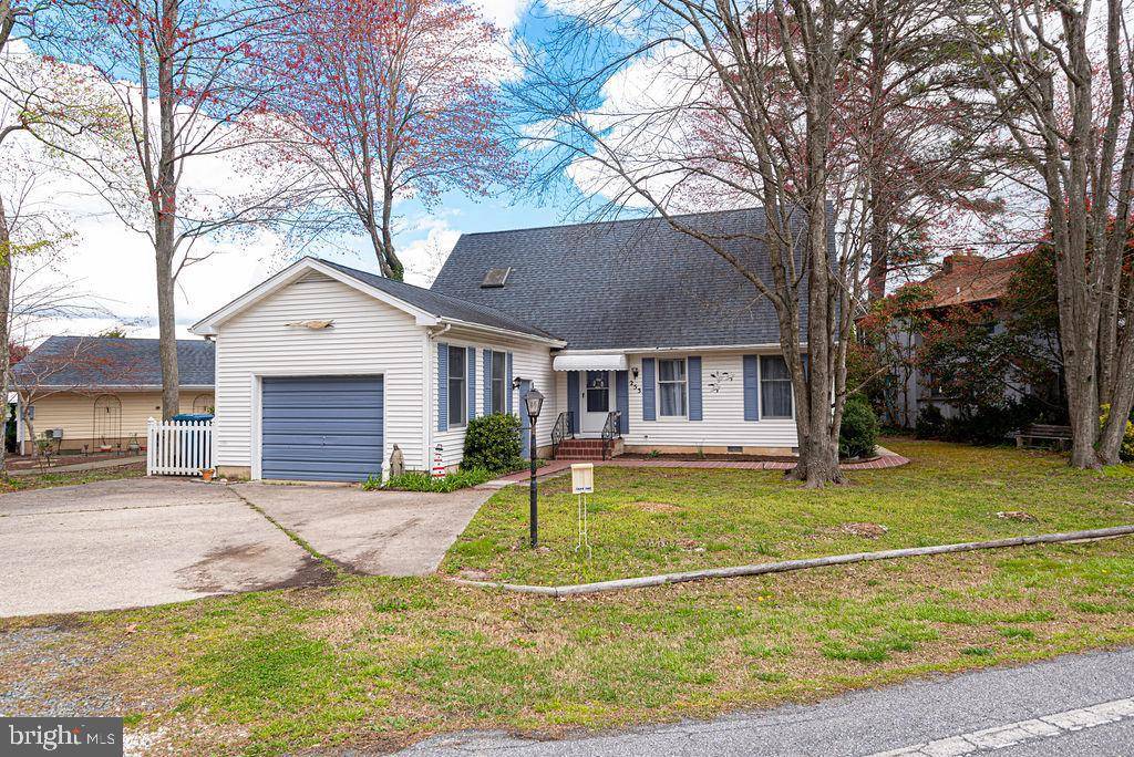 Ocean Pines, MD 21811,253 OCEAN PKWY