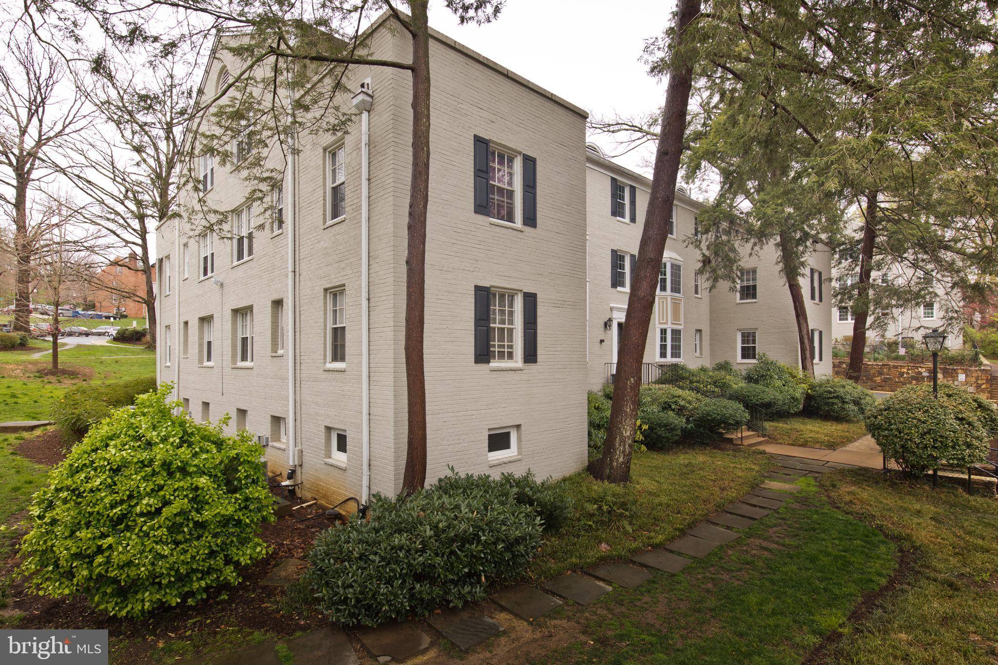 Arlington, VA 22204,800 S ARLINGTON MILL DR #13102