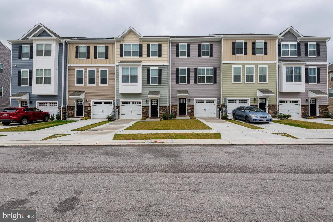 Essex, MD 21221,354 DELANO WAY