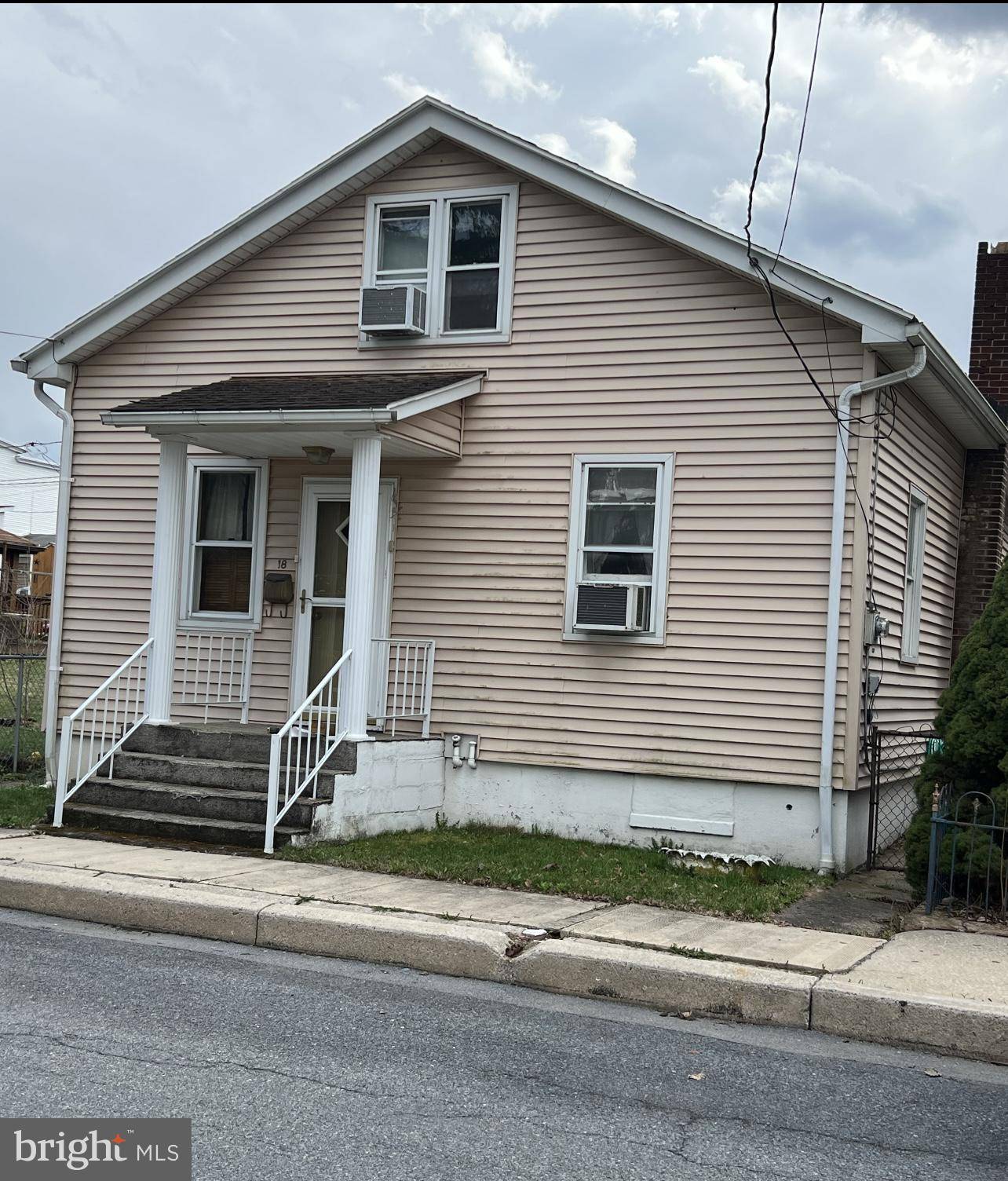 Schuylkill Haven, PA 17972,18 SCHUMACHER AVE