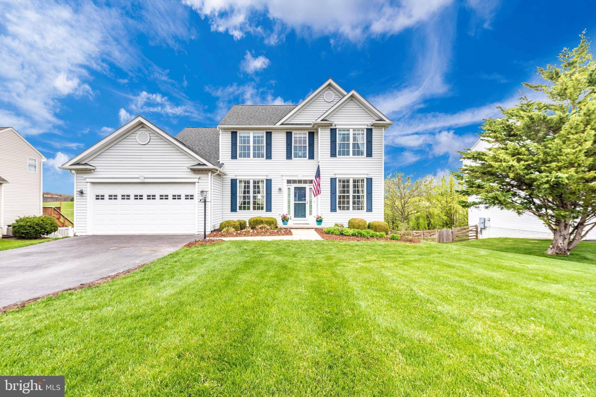 Mount Airy, MD 21771,608 ARROWWOOD CIR