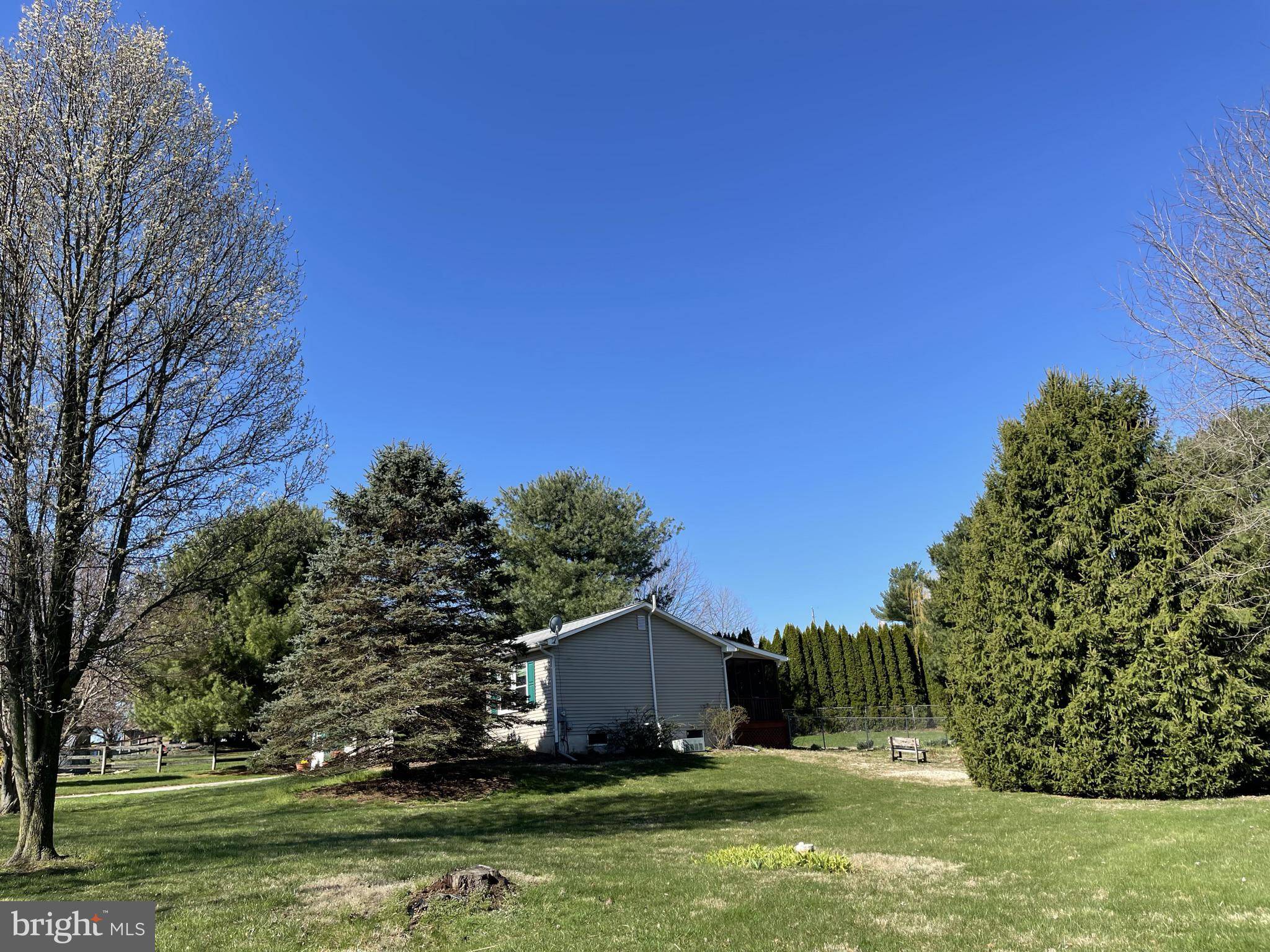 Stewartstown, PA 17363,4715 BARTON CIR