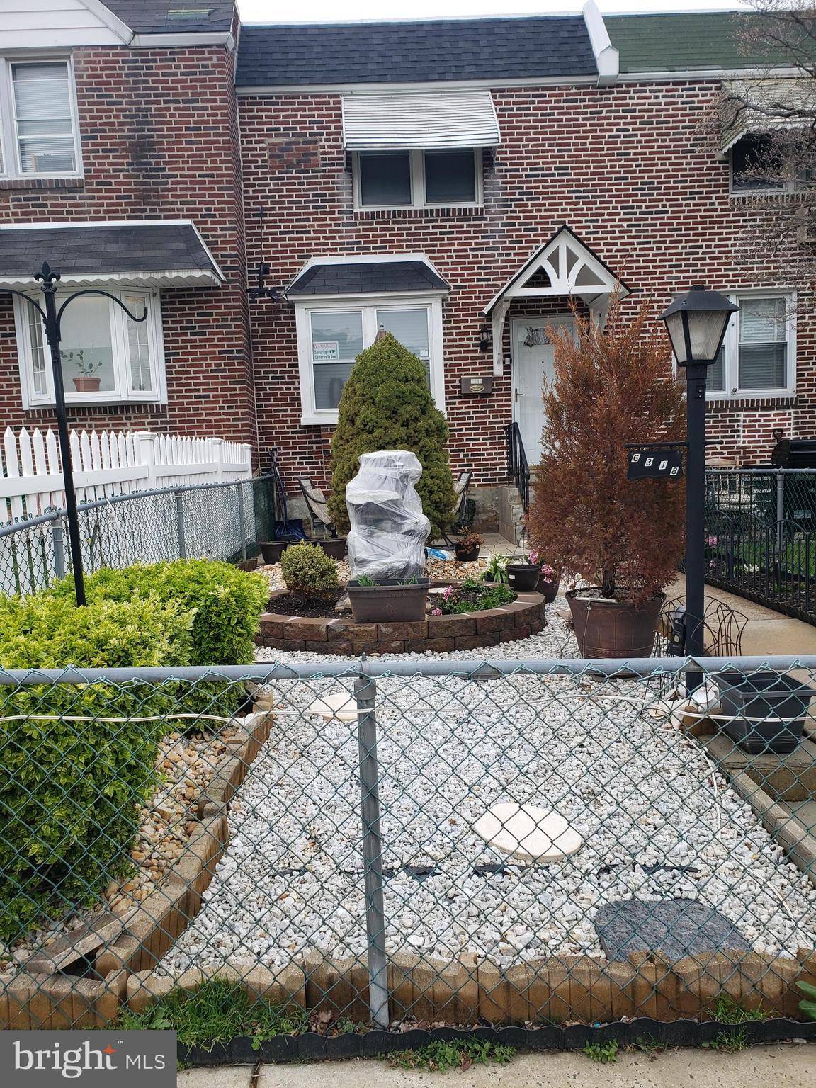 Philadelphia, PA 19149,6318 FARNSWORTH ST