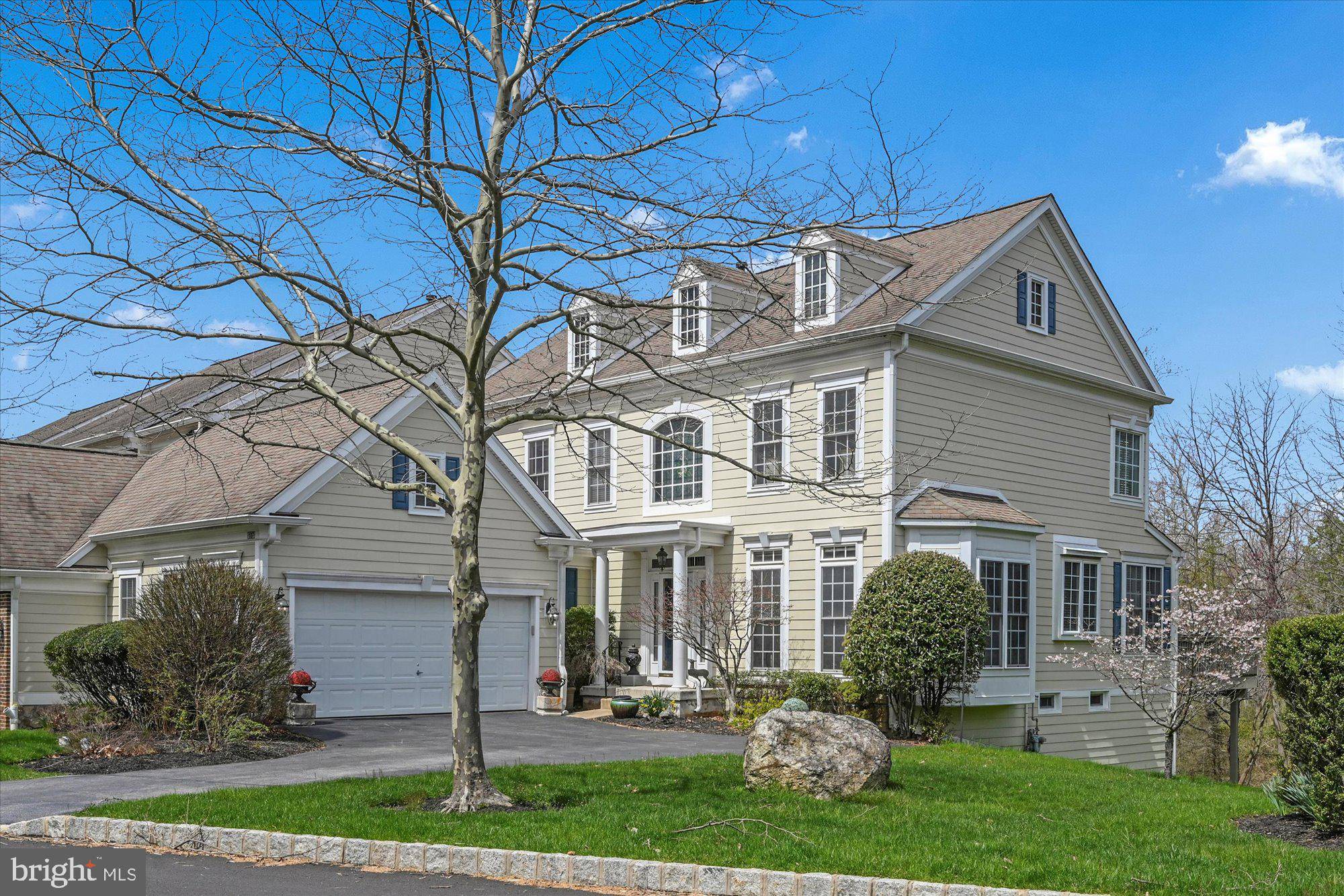 Newtown Square, PA 19073,107 CAMELOT LN