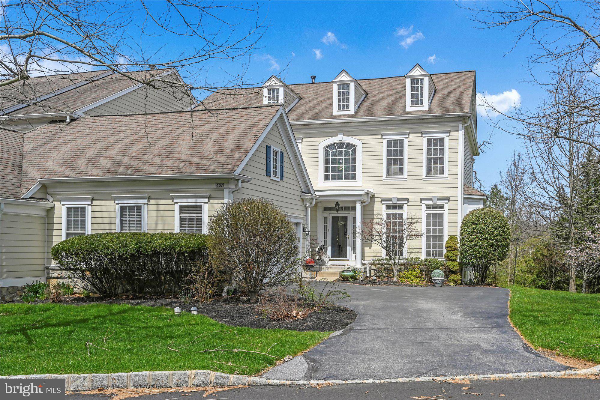 Newtown Square, PA 19073,107 CAMELOT LN