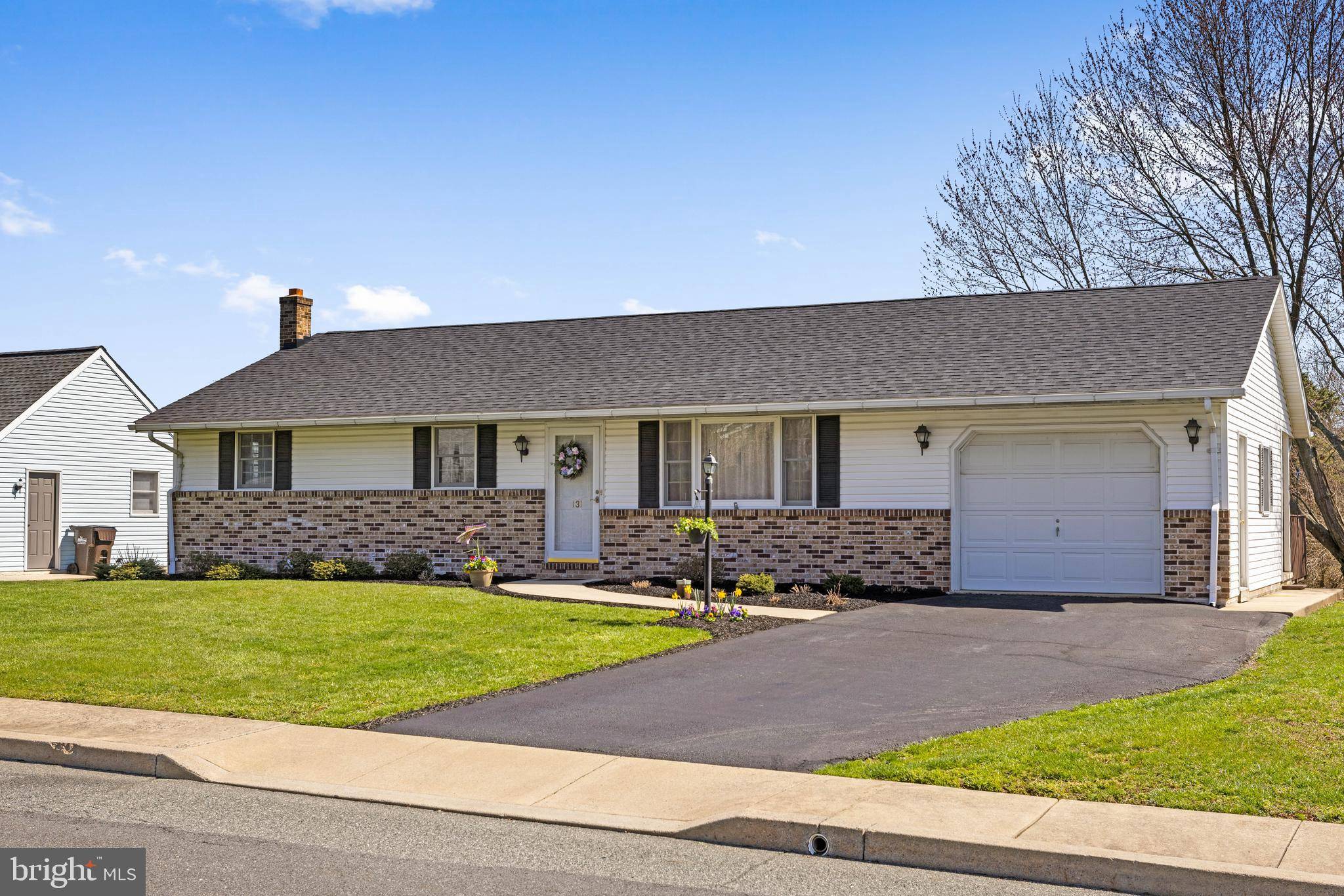 Bechtelsville, PA 19505,131 MENSCH DR