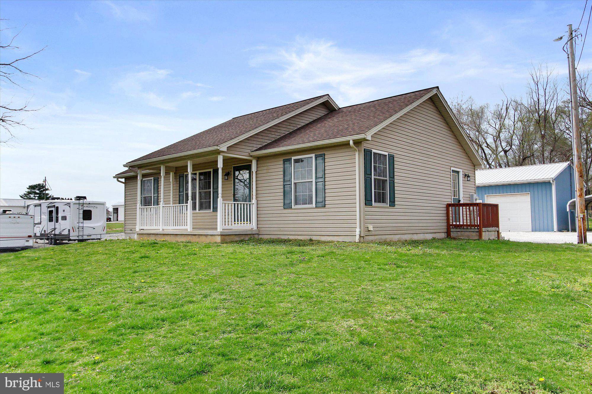 New Oxford, PA 17350,76 700TH RD