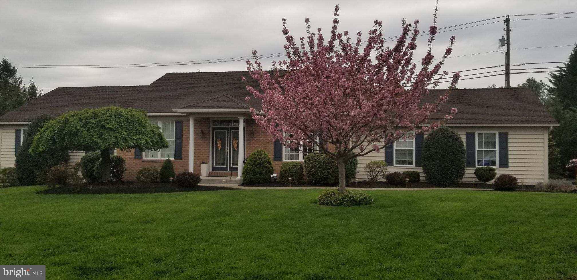 Mechanicsburg, PA 17050,9 MEADOW VIEW CT