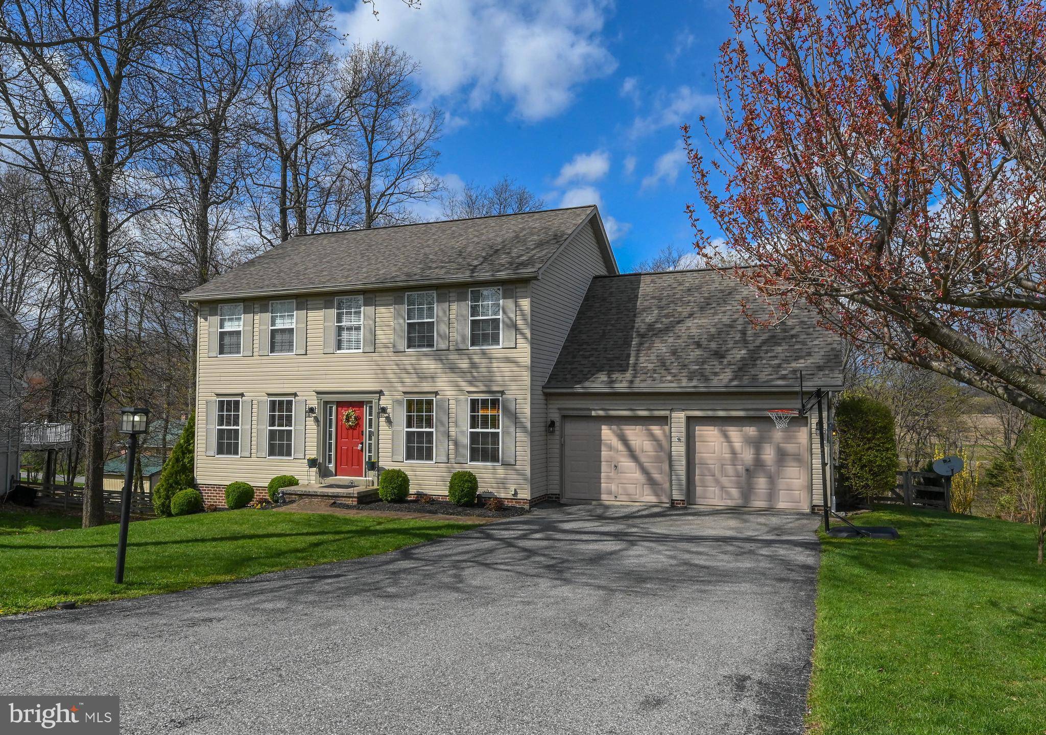 Stewartstown, PA 17363,238 JENNY LN