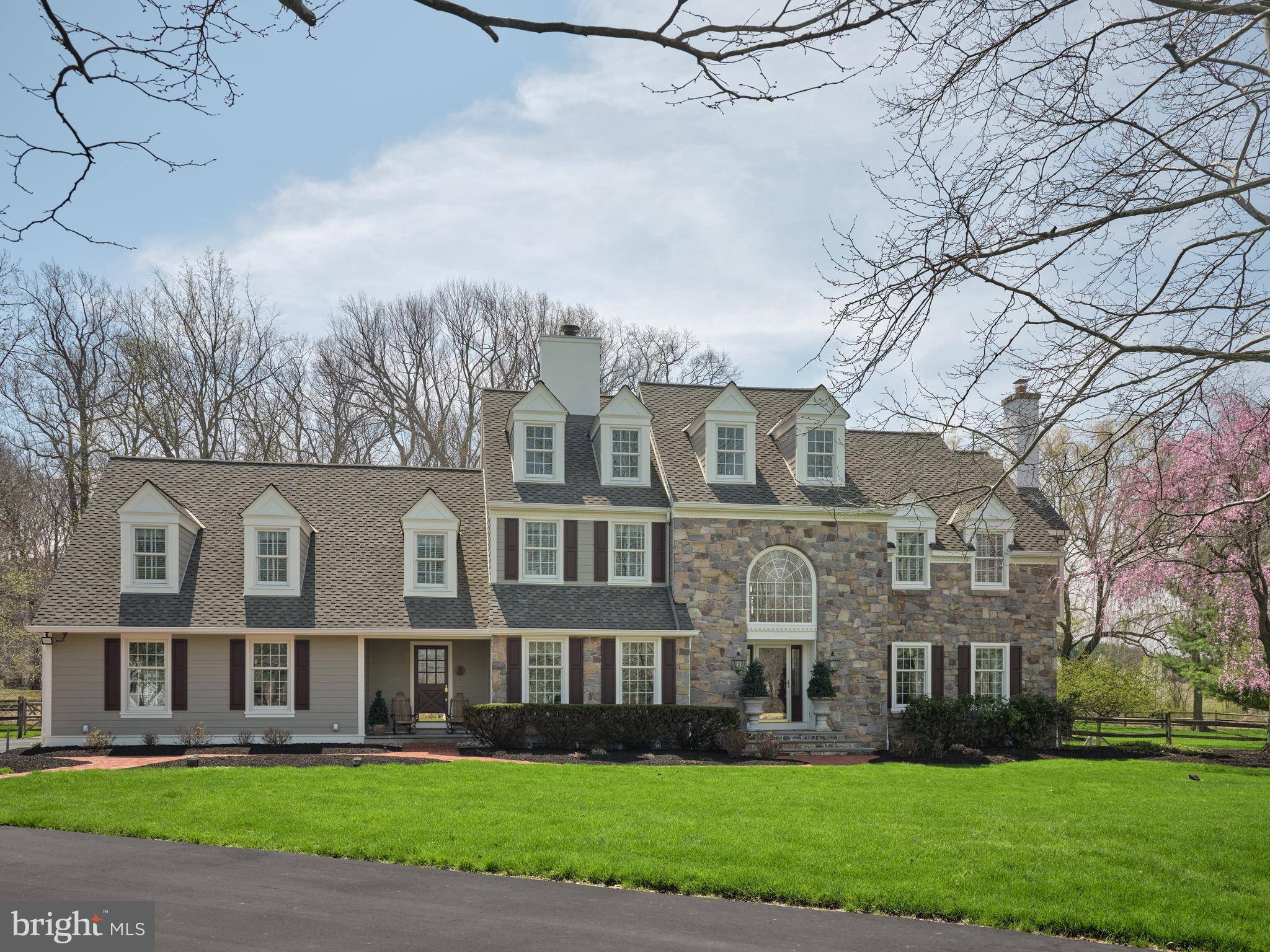 Doylestown, PA 18902,3624 KNOLLS BEND CT