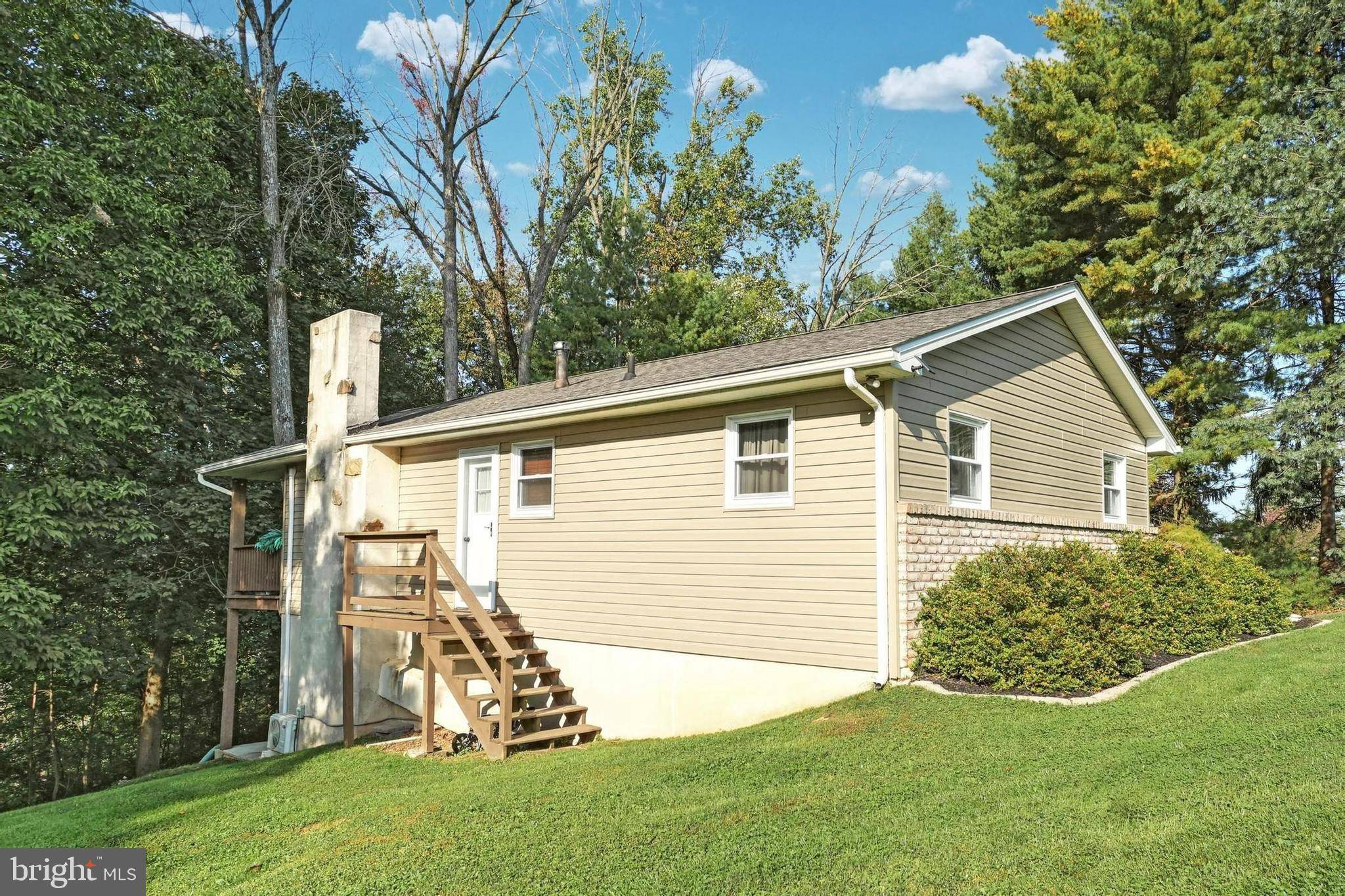 Red Lion, PA 17356,3008 BLACK OAK CT