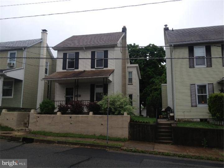 Whitehall, PA 18052,2318 N 1ST AVE