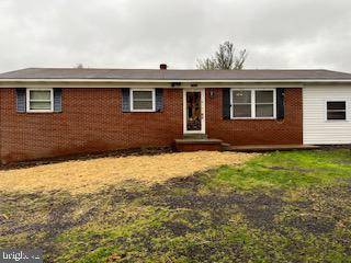 Reva, VA 22735,7094 OAK DR