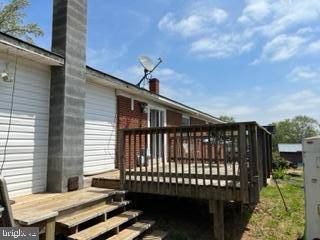 Reva, VA 22735,7094 OAK DR