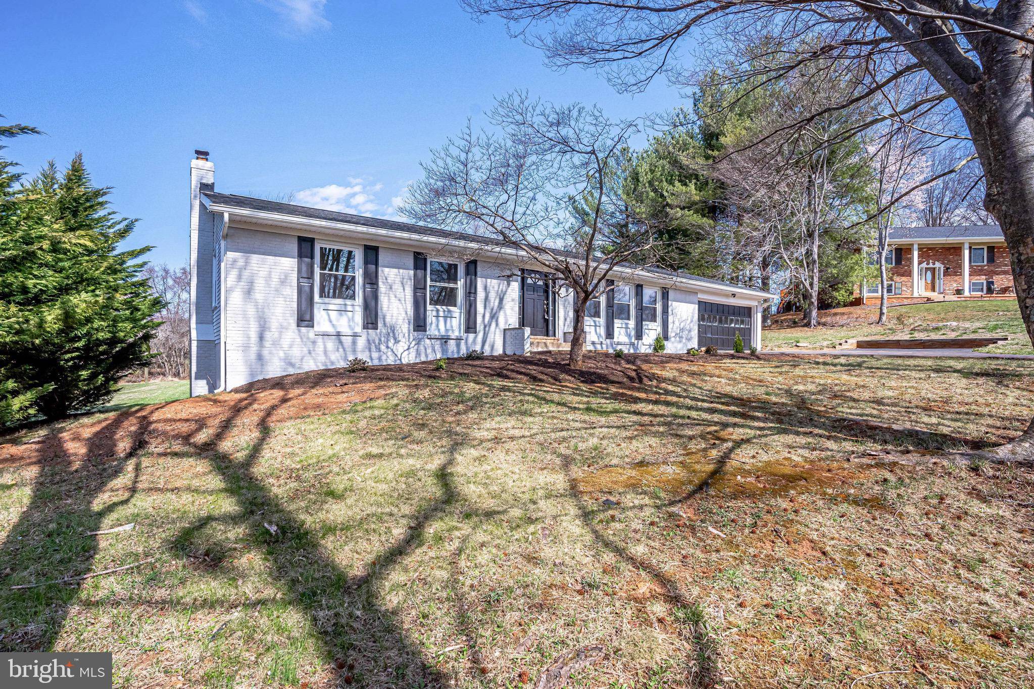 Haymarket, VA 20169,15694 CRESTVIEW LN