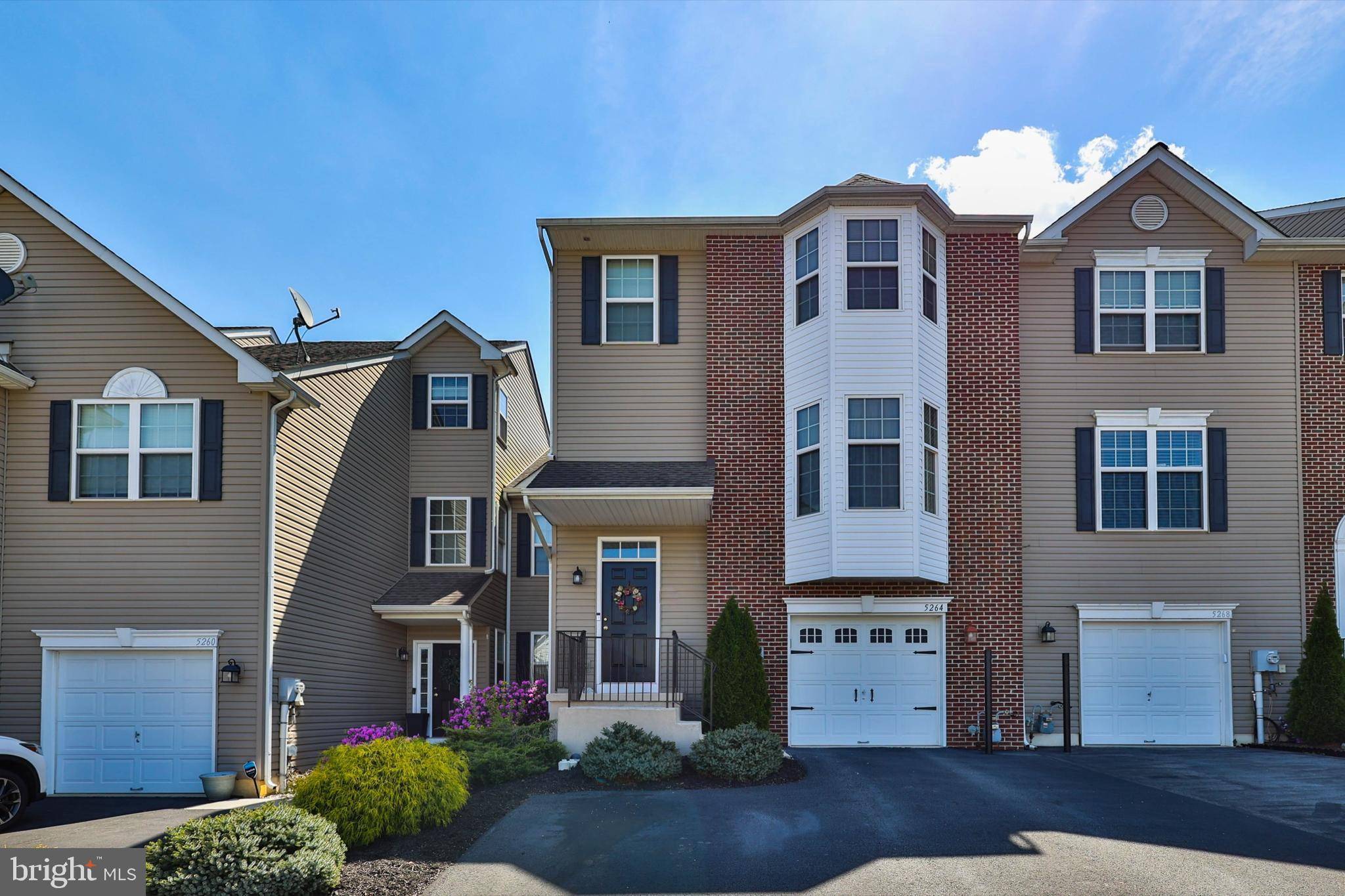 Macungie, PA 18062,5264 SPRING RIDGE DR E