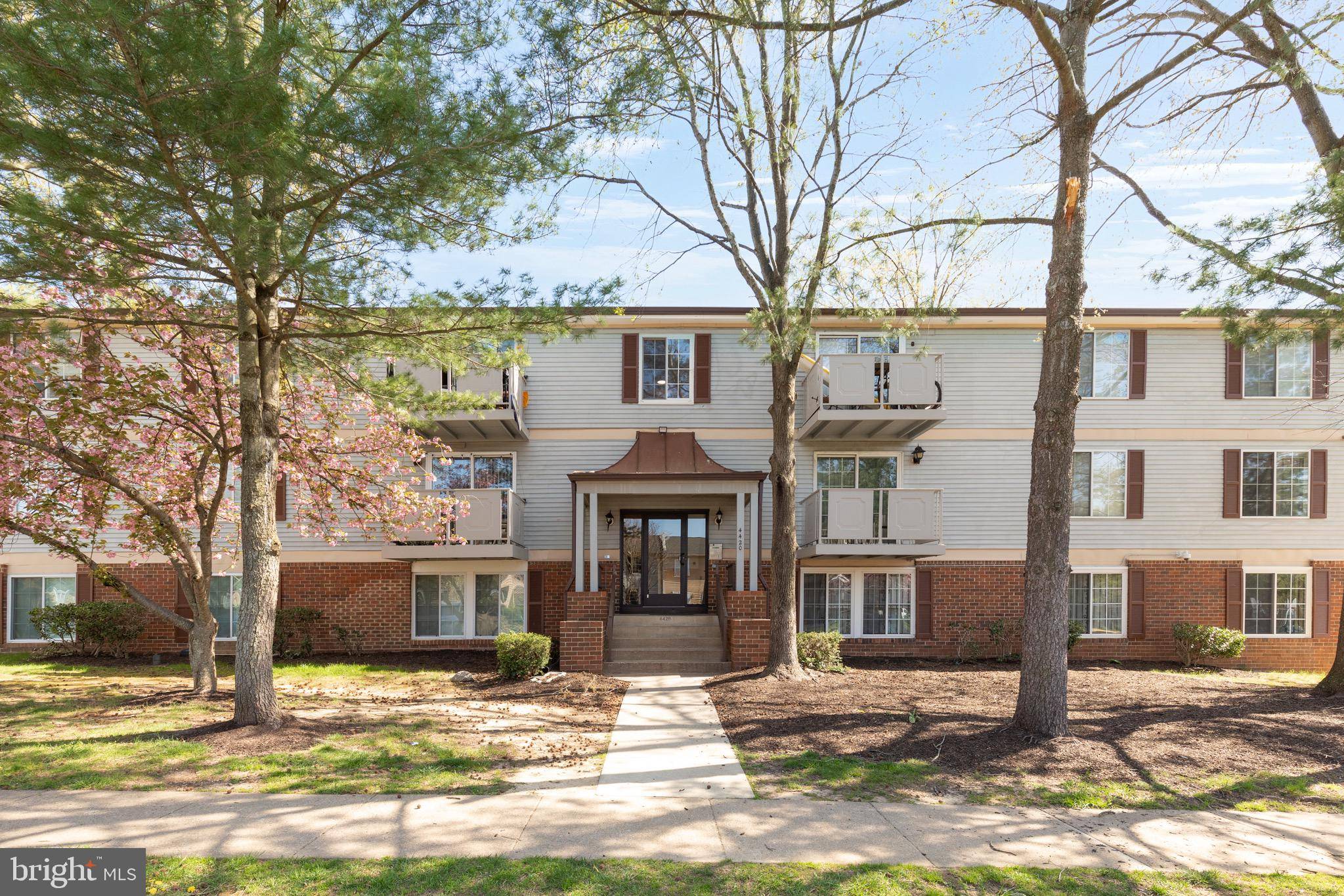 Alexandria, VA 22309,4420-D GROOMBRIDGE WAY #4420D