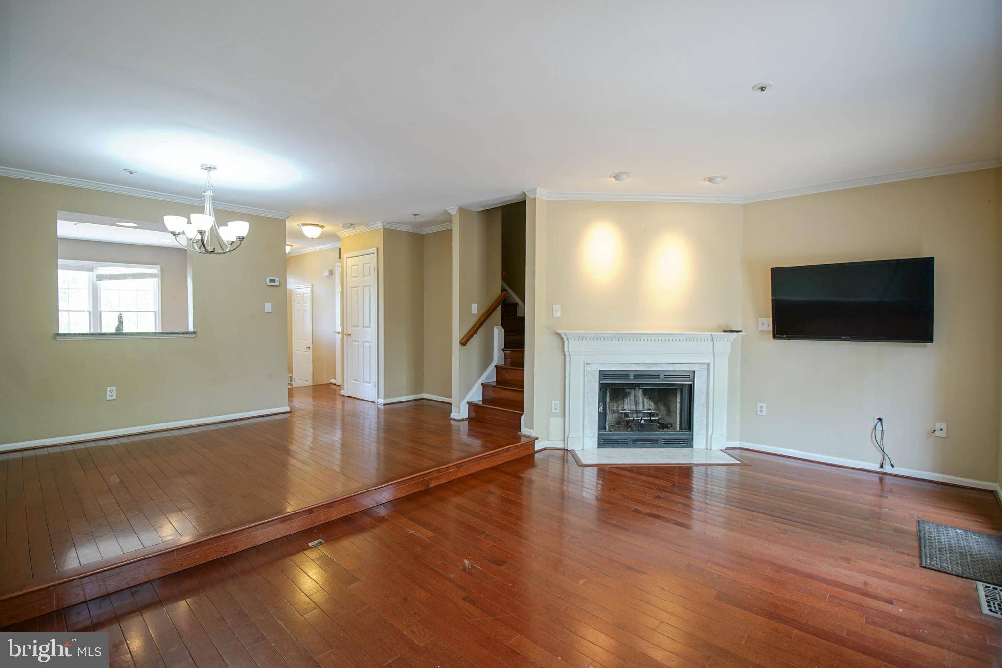 Centreville, VA 20121,6829 MALTON CT