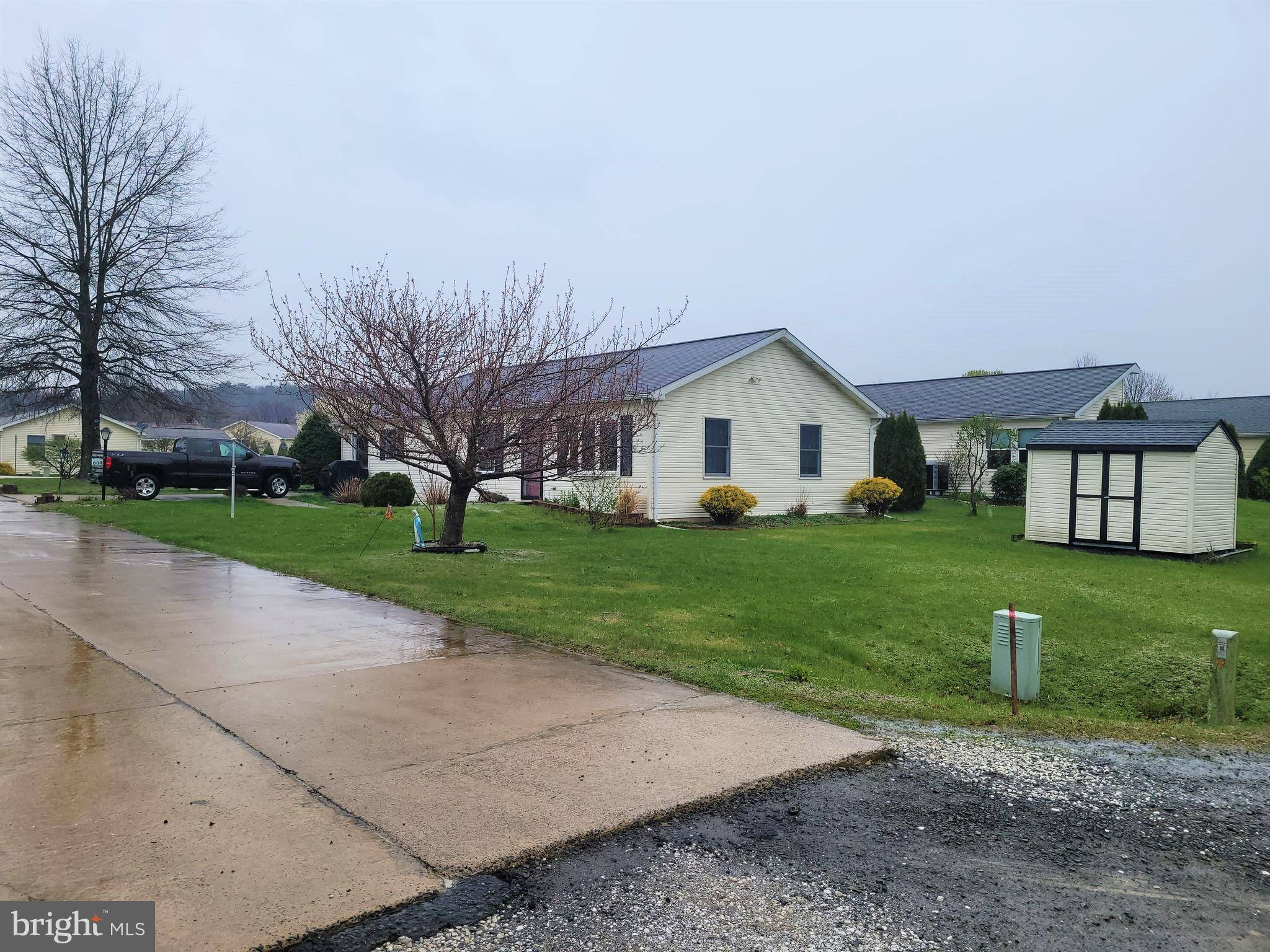 Pine Grove, PA 17963,600 CANAL DR