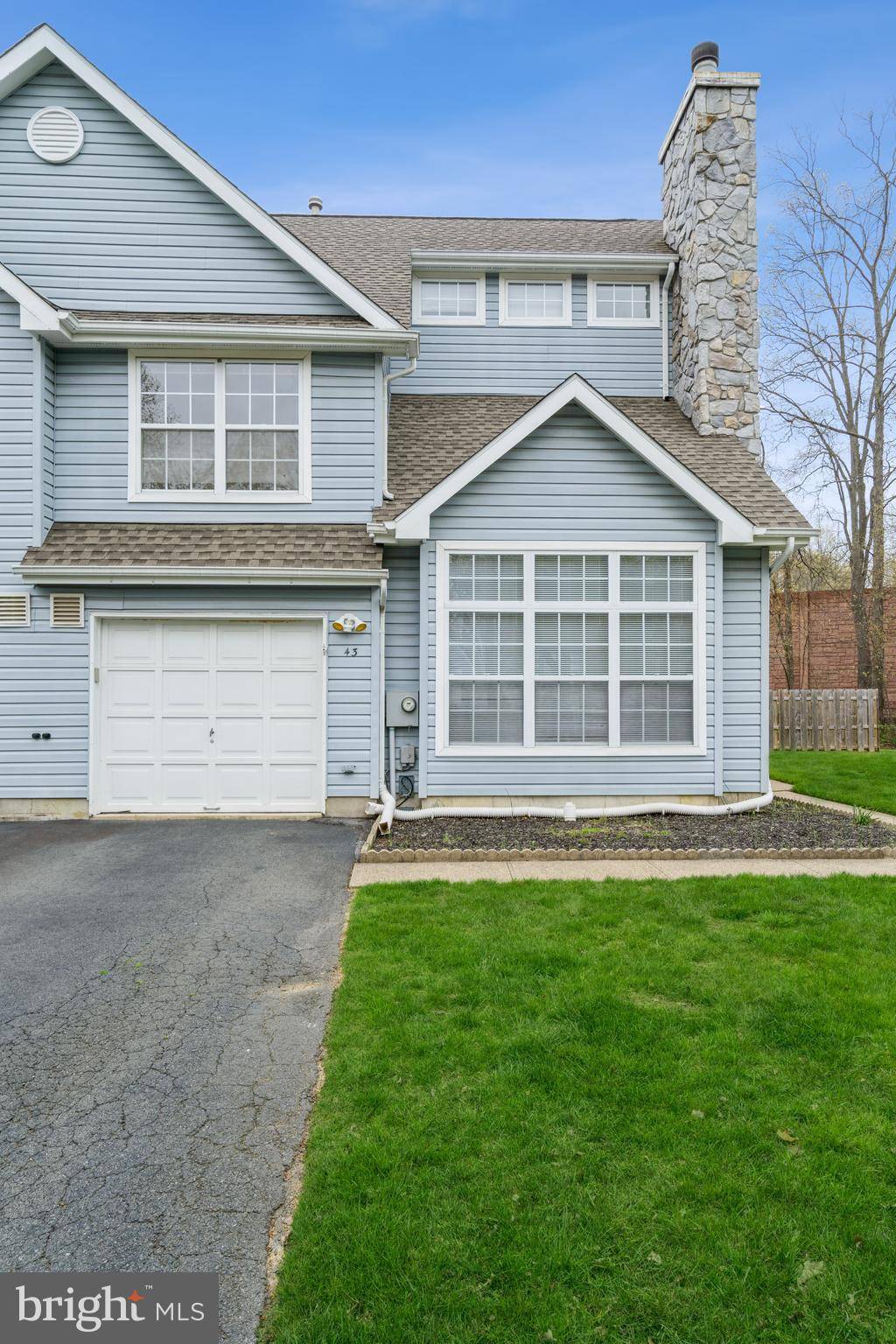 Cranbury, NJ 08512,43 HAYMARKET CT