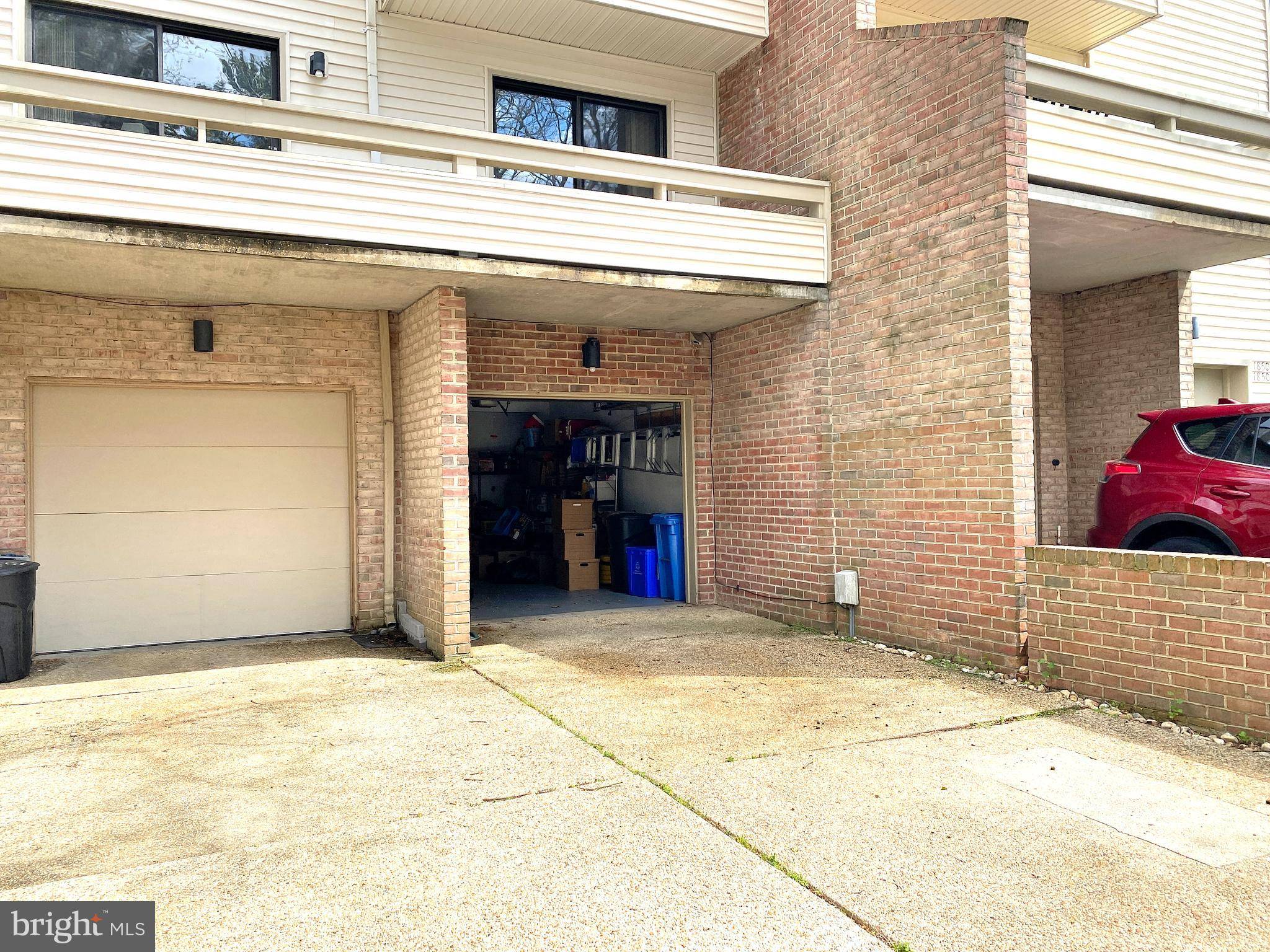 Montgomery Village, MD 20886,18505 LOCUST POINT CT