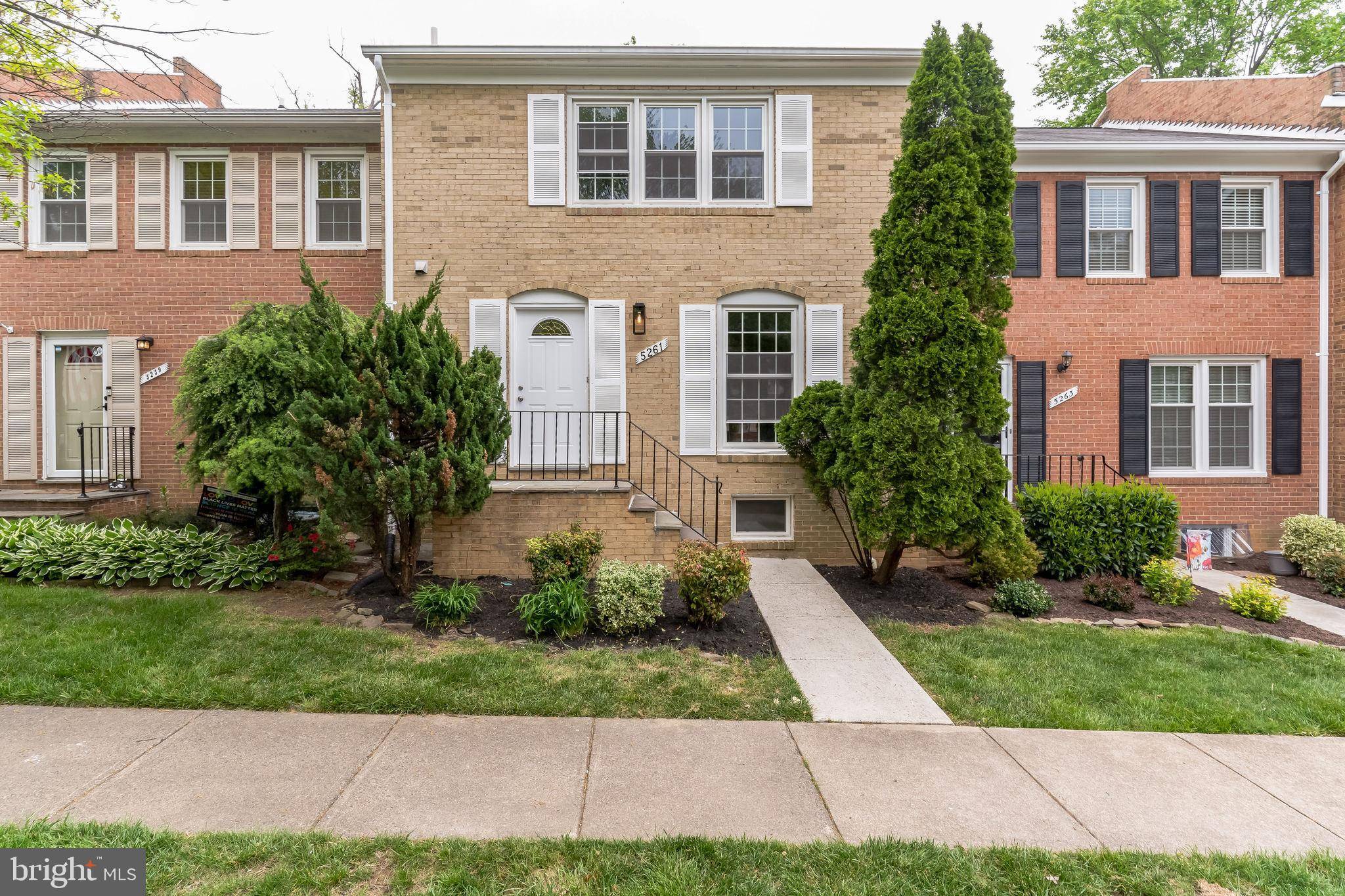 Springfield, VA 22151,5261 LEESTONE CT