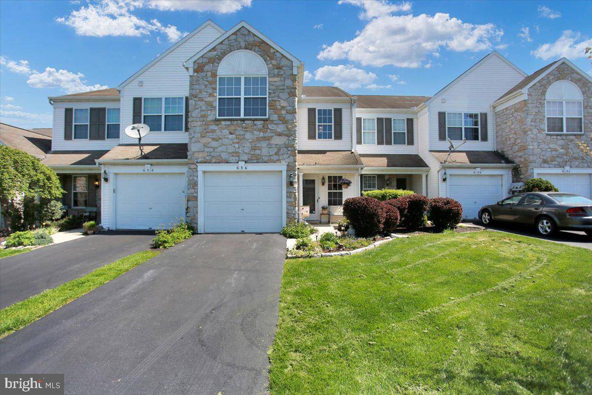 Hummelstown, PA 17036,636 SPRINGHOUSE LN