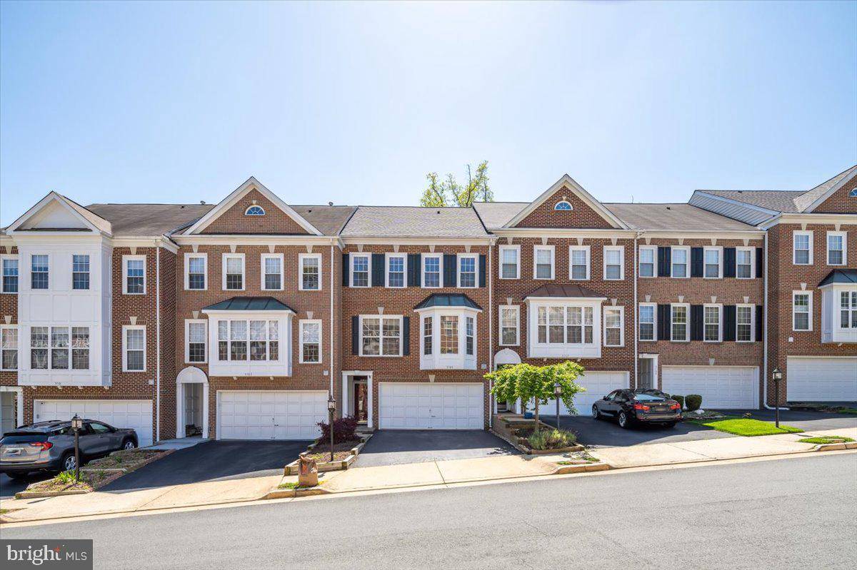 Alexandria, VA 22310,5705 GOVERNORS POND CIR