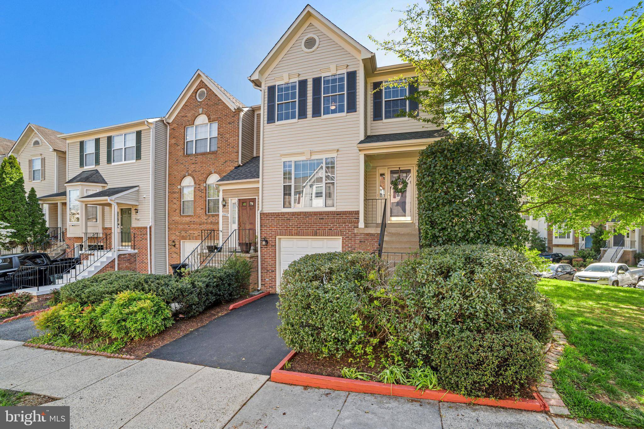 Centreville, VA 20121,6865 KERRYWOOD CIR