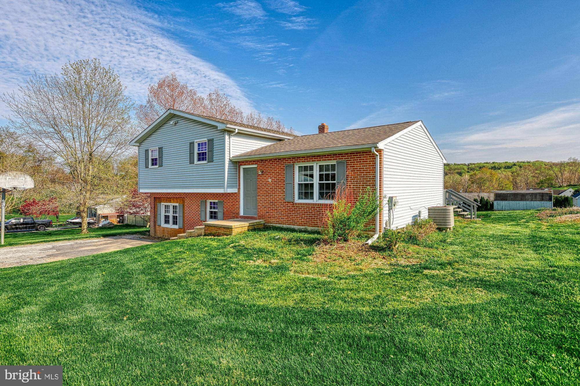 Wrightsville, PA 17368,905 RUBY LN