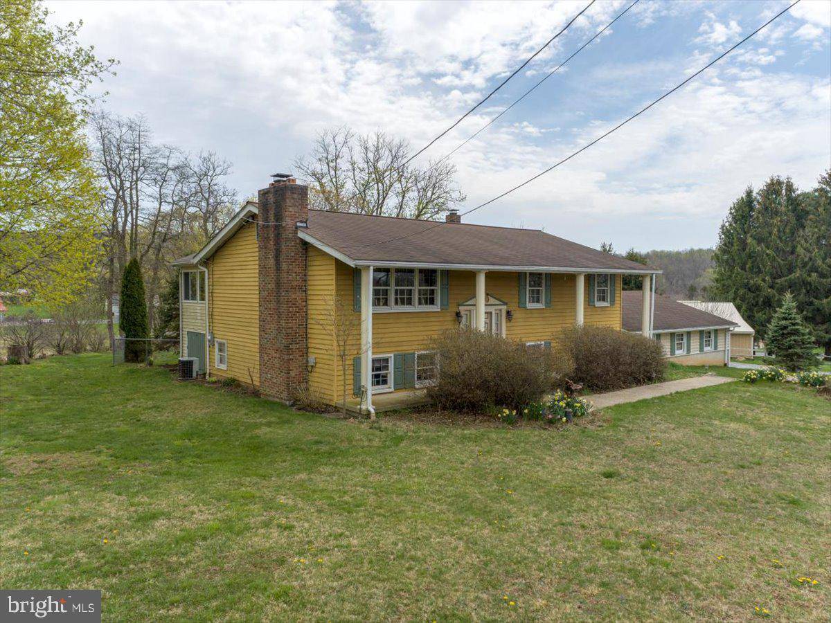 Reinholds, PA 17569,1296 FRITZTOWN RD