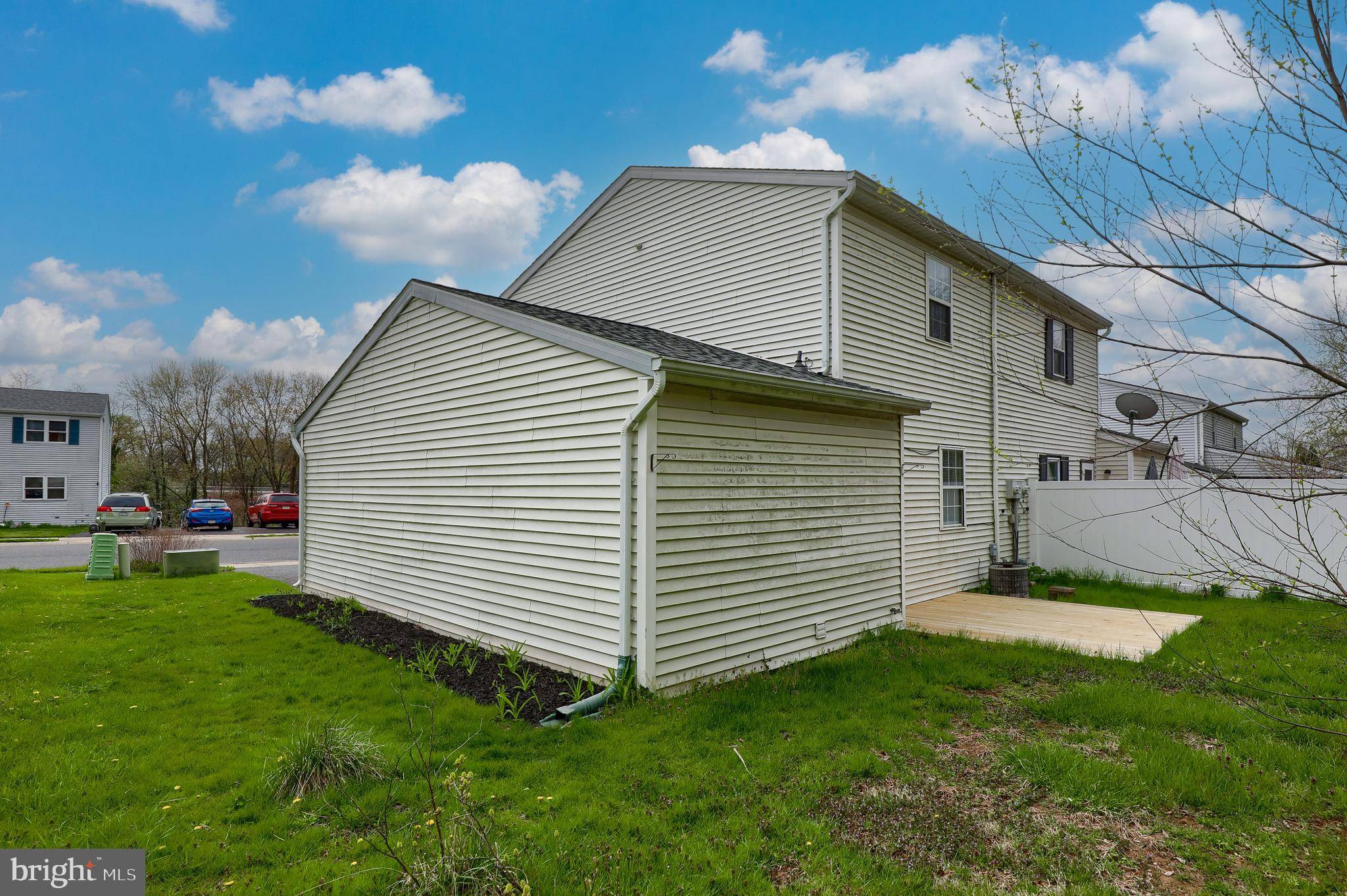 Columbia, PA 17512,1037 CLOVERTON DR