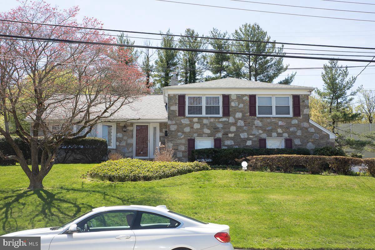 Oreland, PA 19075,1000 SUMMIT LN