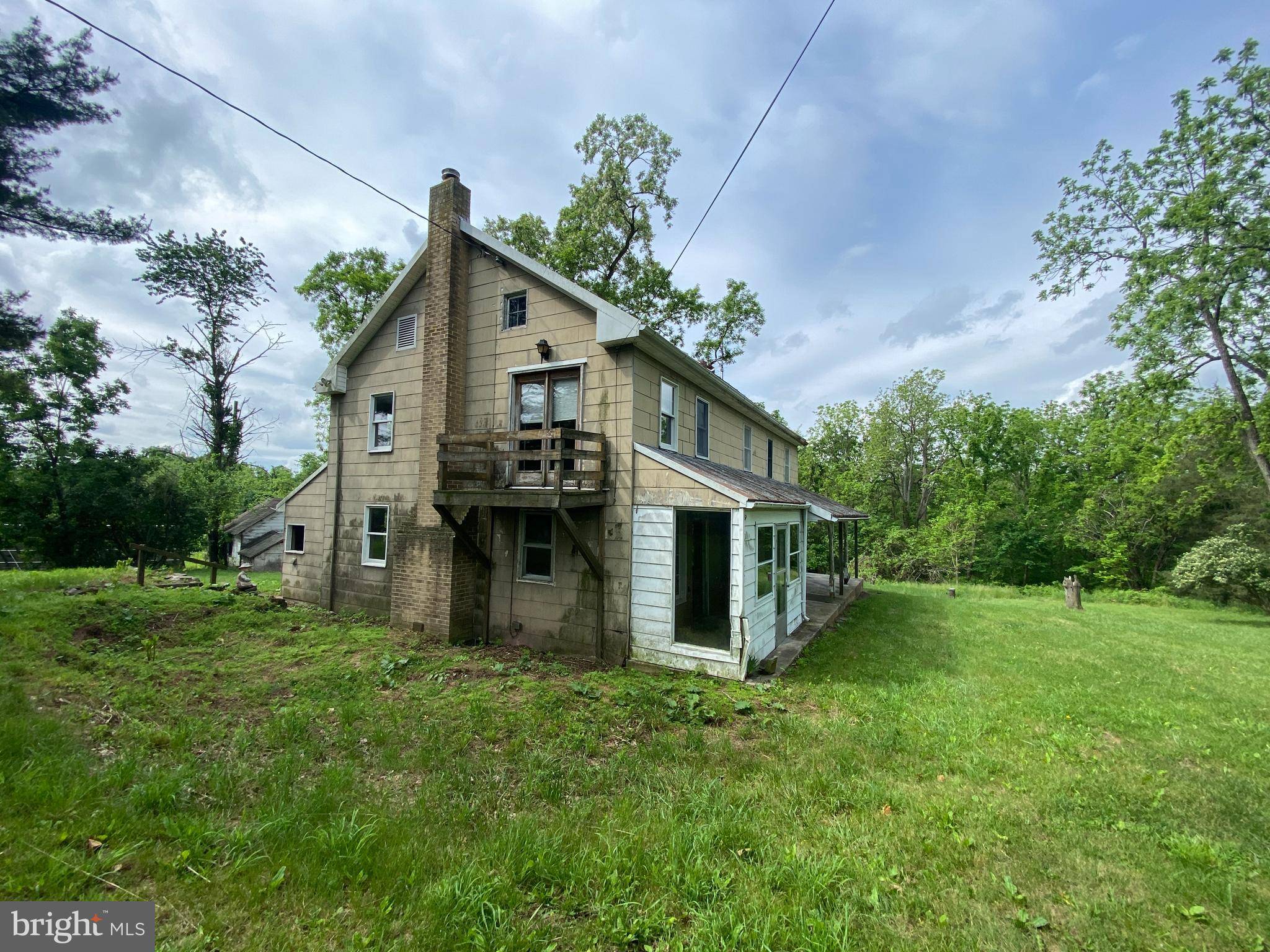 East Berlin, PA 17316,776 BAKERS WATERING TROUGH RD