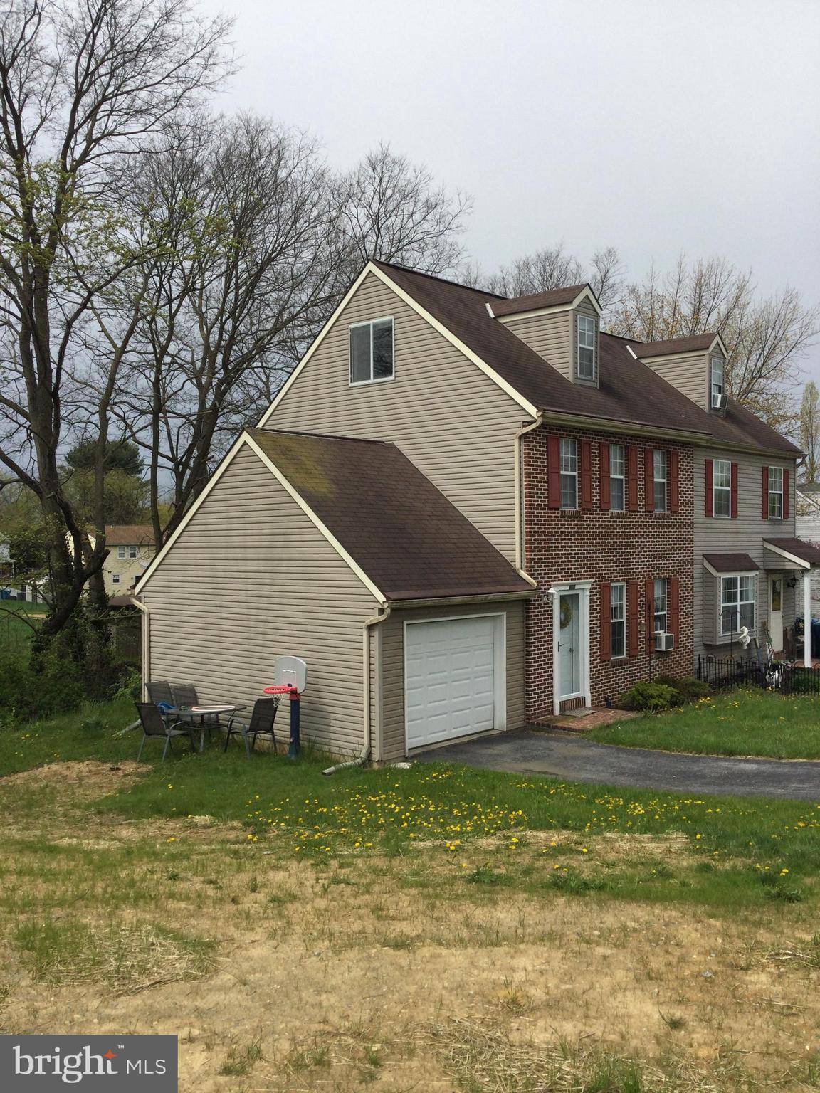 Mount Joy, PA 17552,800 PENNY LN