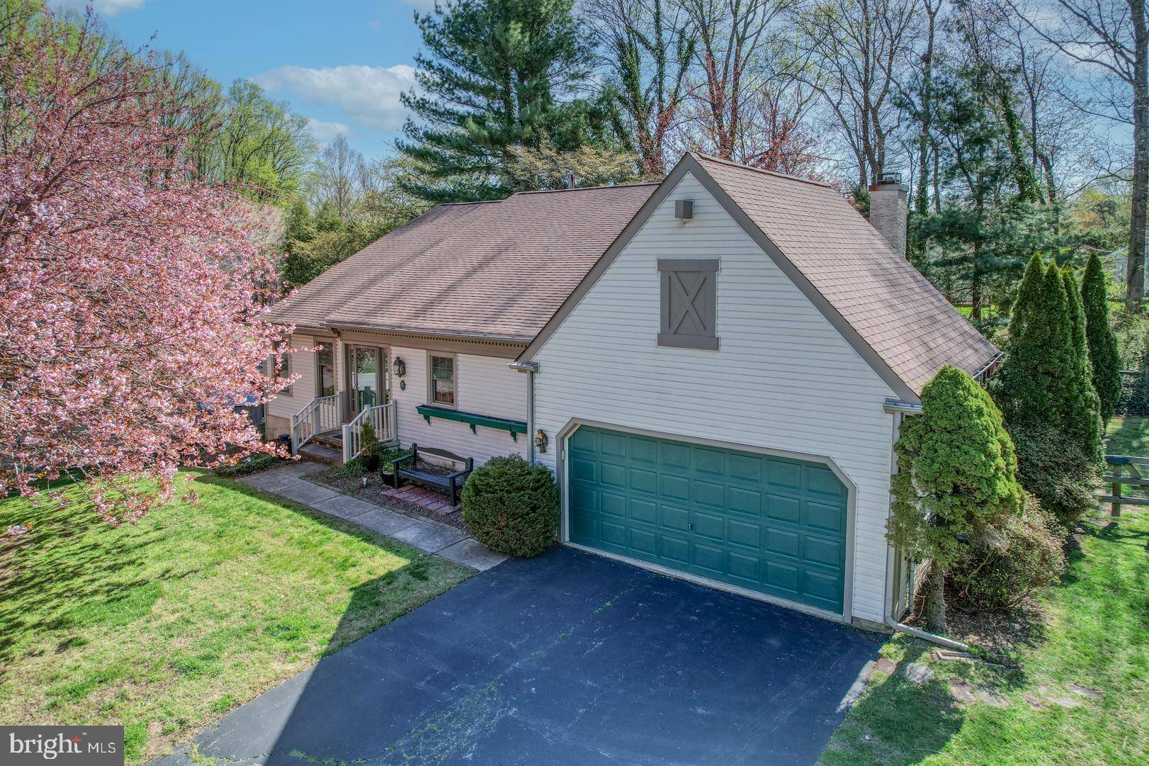 Hockessin, DE 19707,4 VICTORIA CT