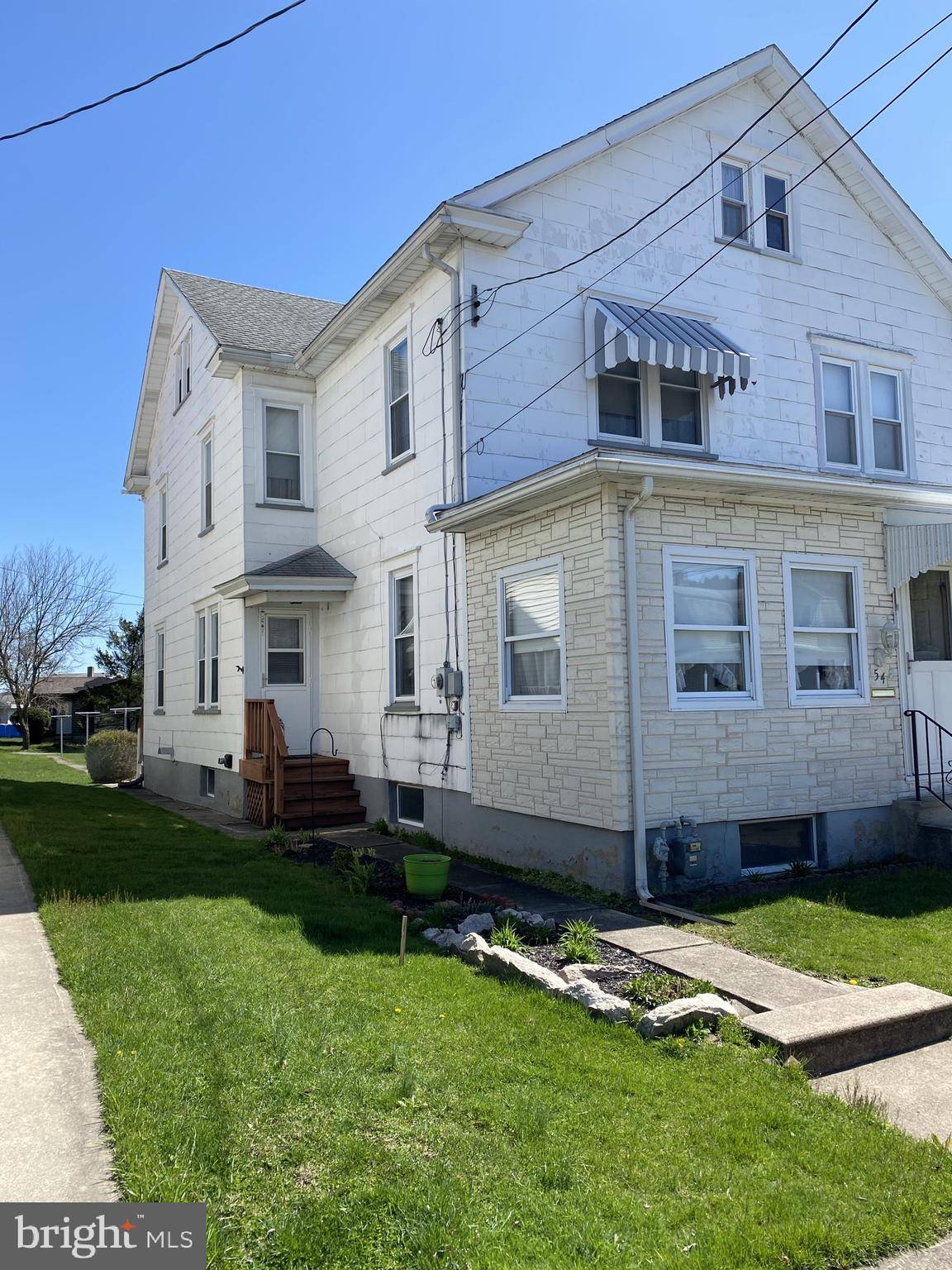 Lehighton, PA 18235,54 2ND AVE