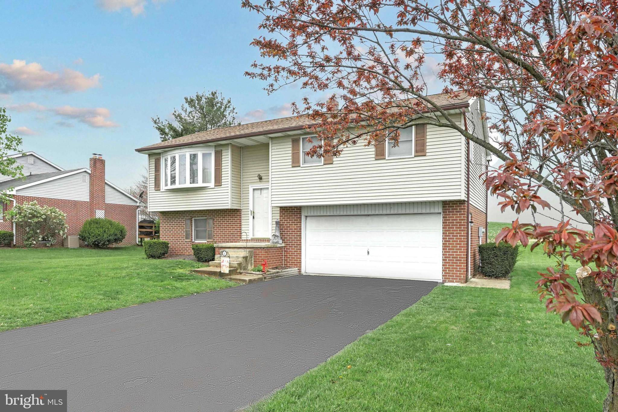 York, PA 17408,228 LENA DR