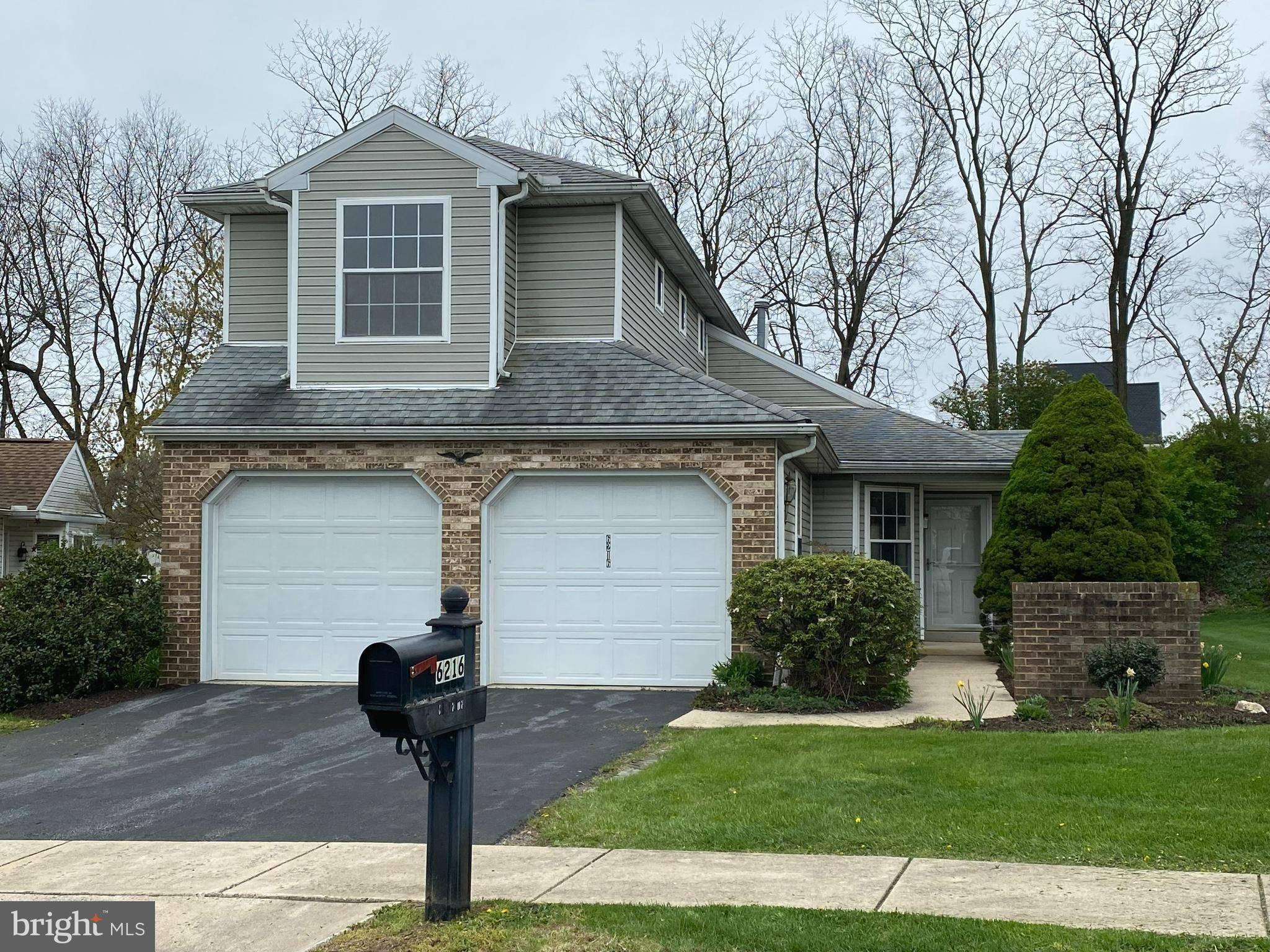 Harrisburg, PA 17111,6216 N HIGHLANDS CT