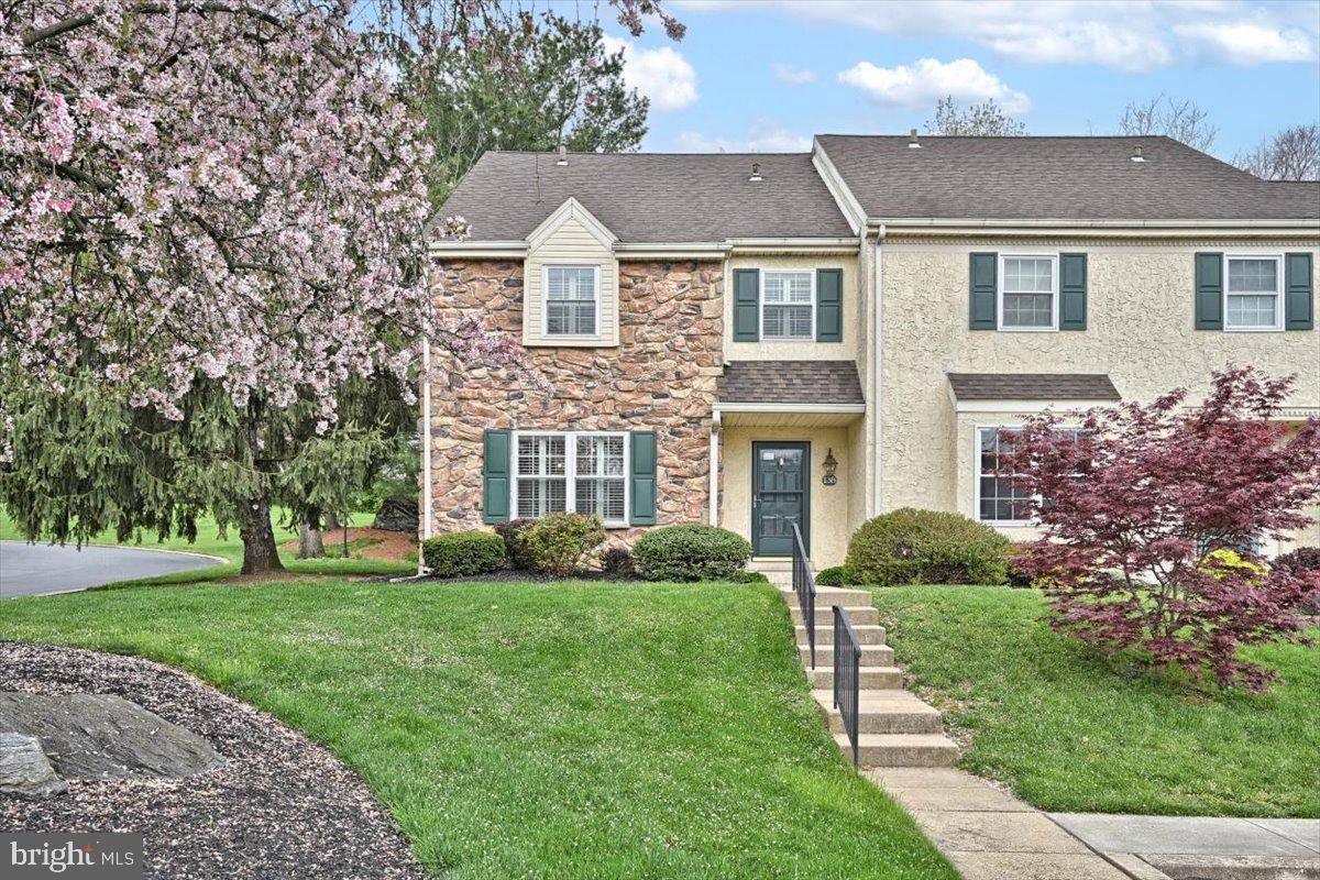 Millersville, PA 17551,138 OAK KNOLL CIR