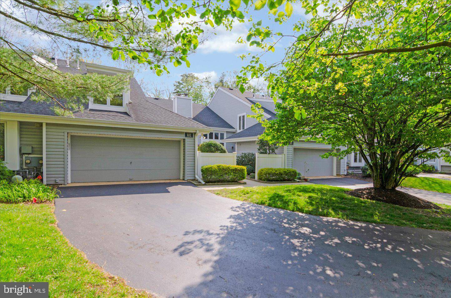 Voorhees, NJ 08043,102 SUNSHINE LAKES DR