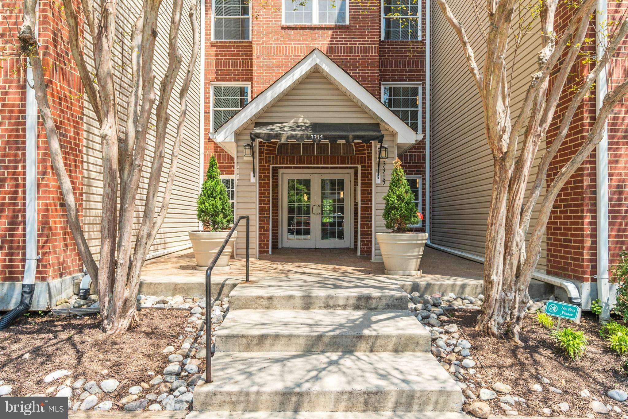 Alexandria, VA 22302,3315 WYNDHAM CIR #2232