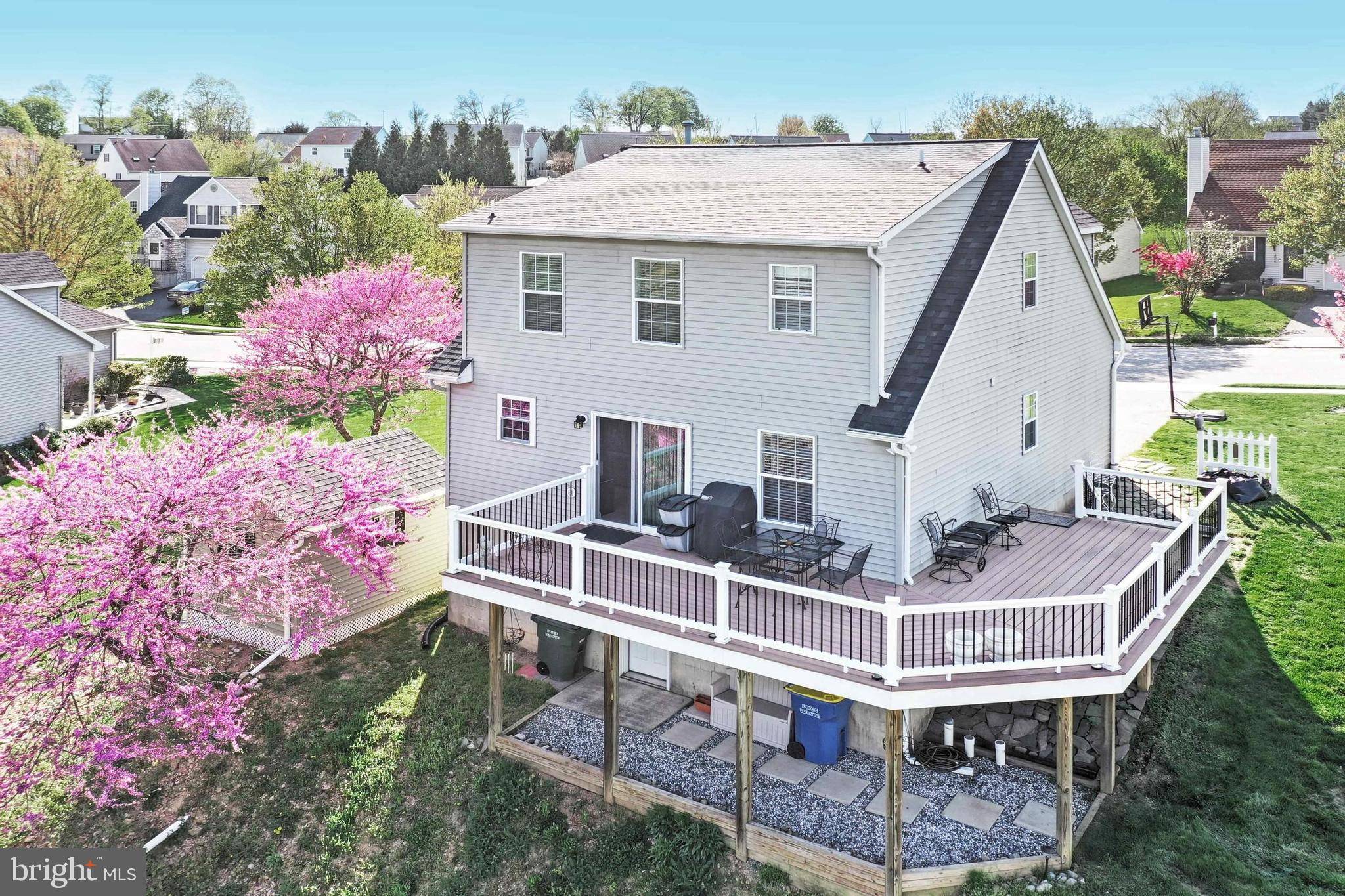 Dallastown, PA 17313,748 BLOSSOM HILL LN