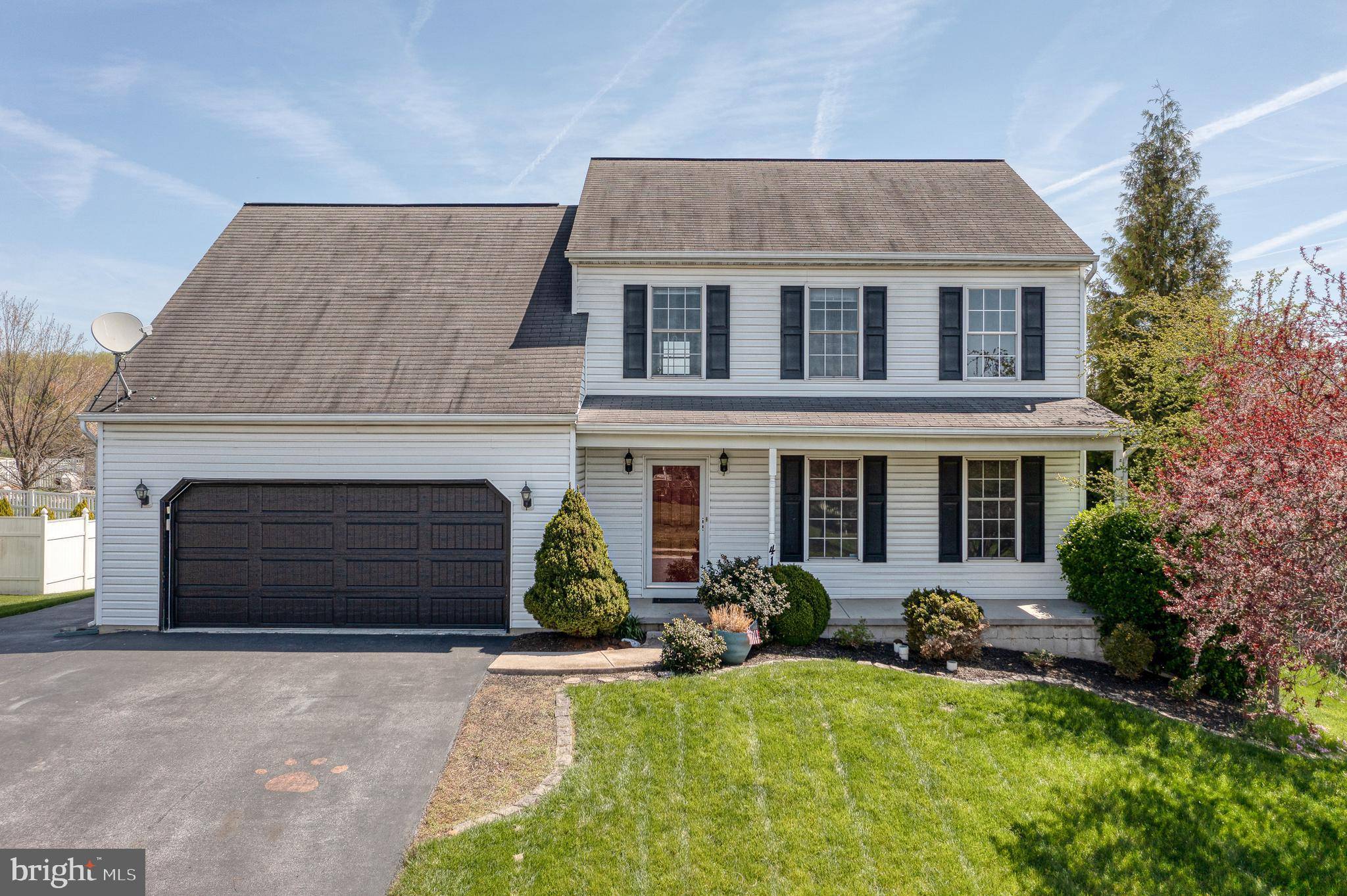 Mount Wolf, PA 17347,415 SILVER MAPLE CT